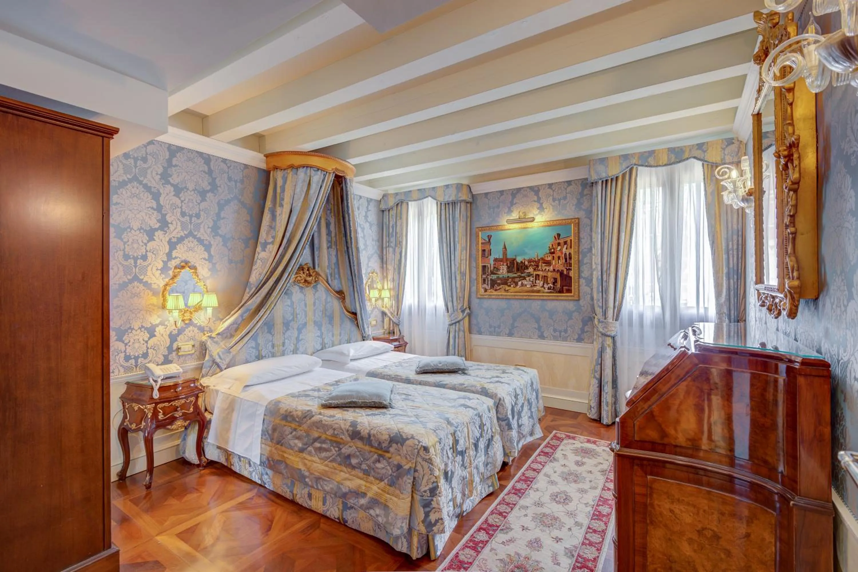 Decorative detail, Bed in Canal Grande