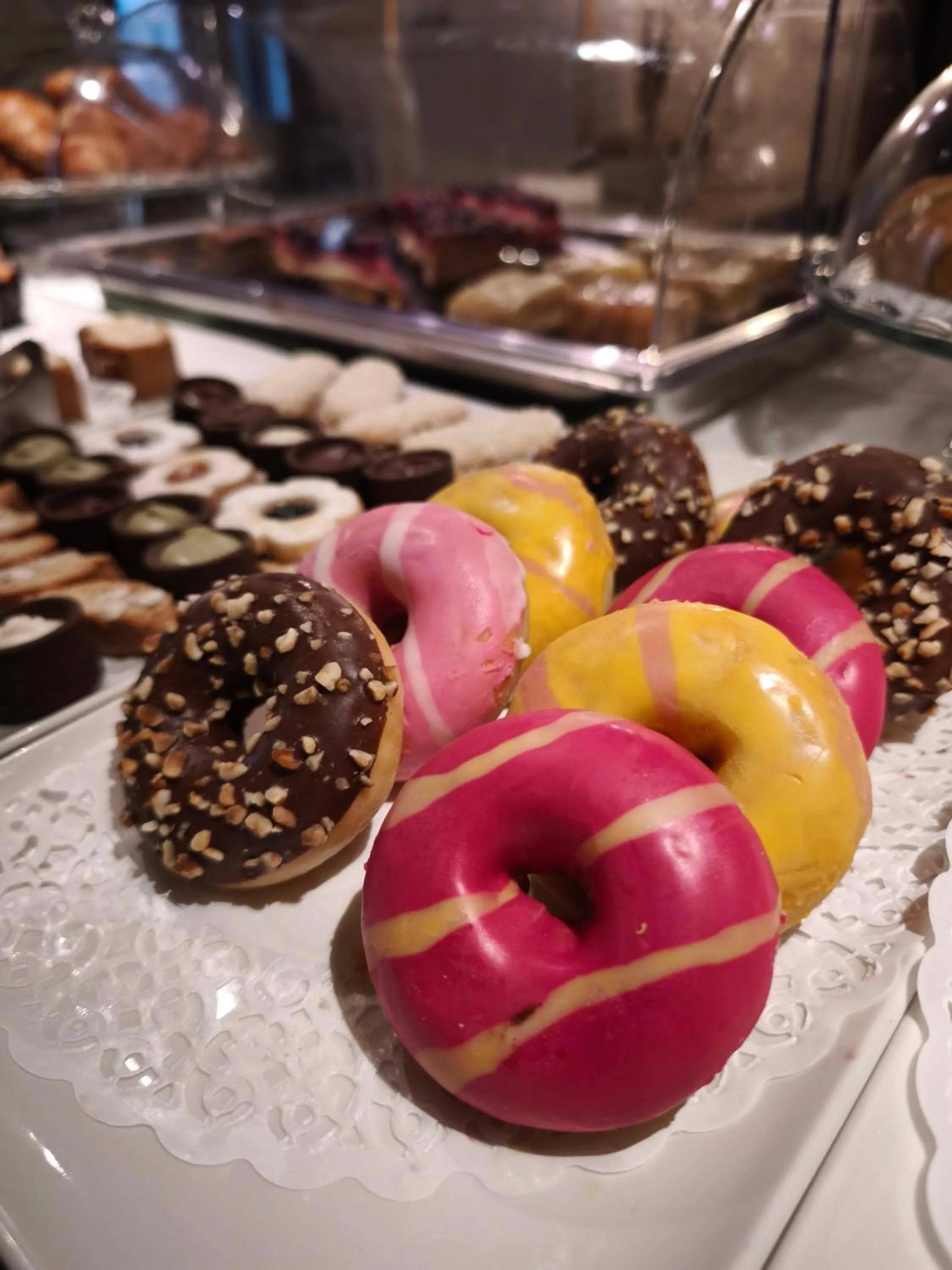 Breakfast in Canal Grande