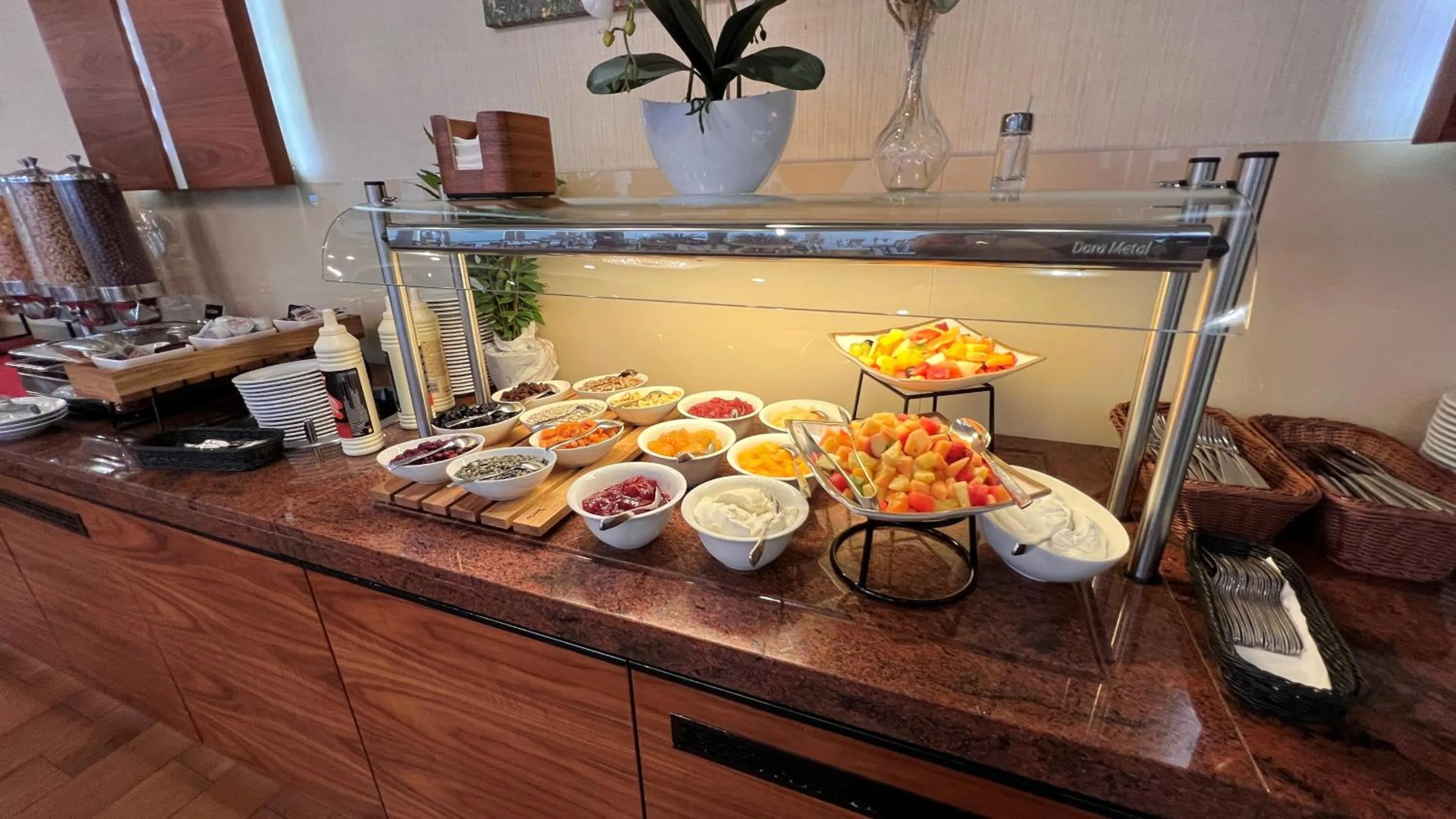 Breakfast in Hotel Boss