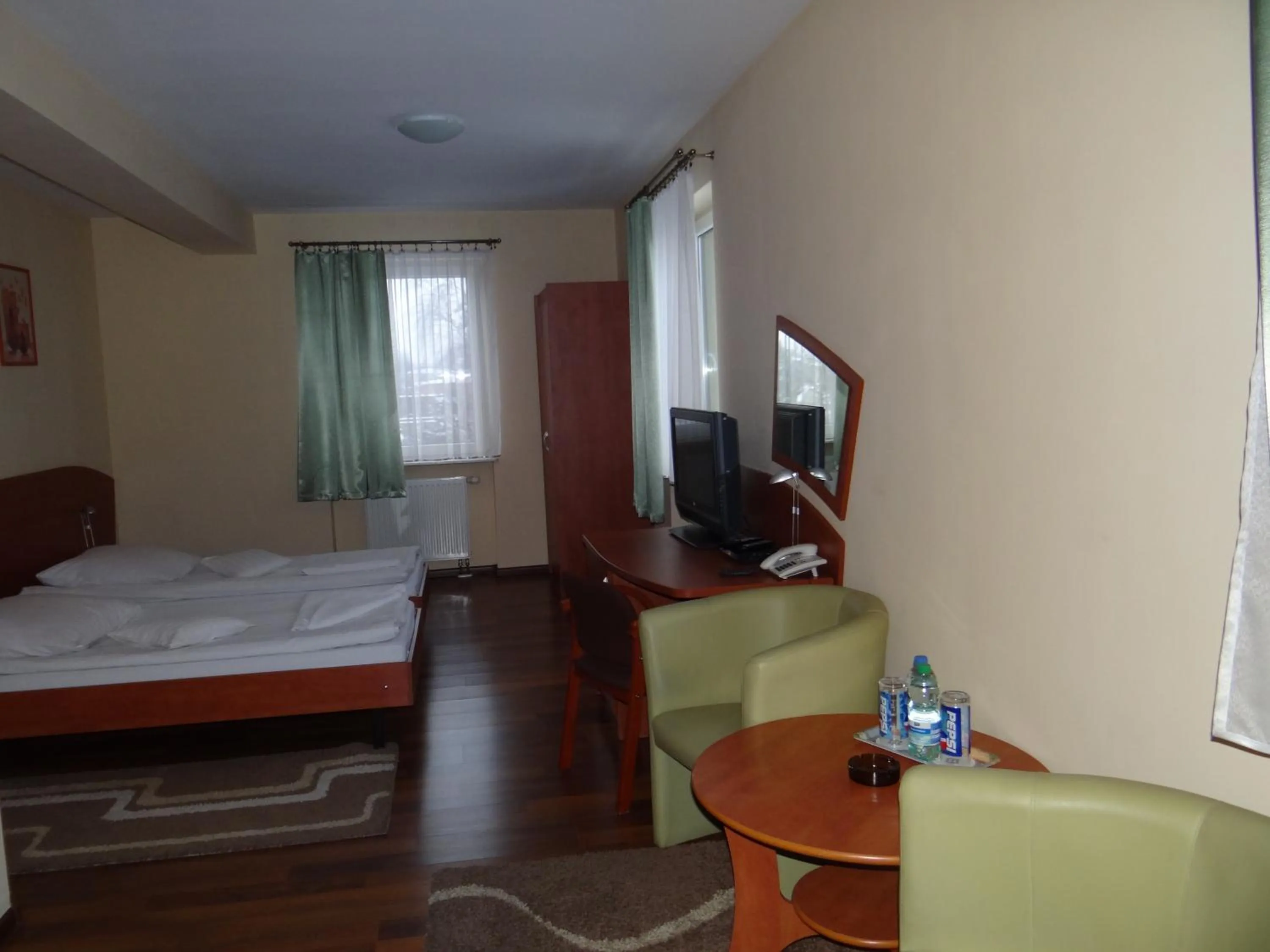 Photo of the whole room, Bed in Hotel Restauracja Kinga