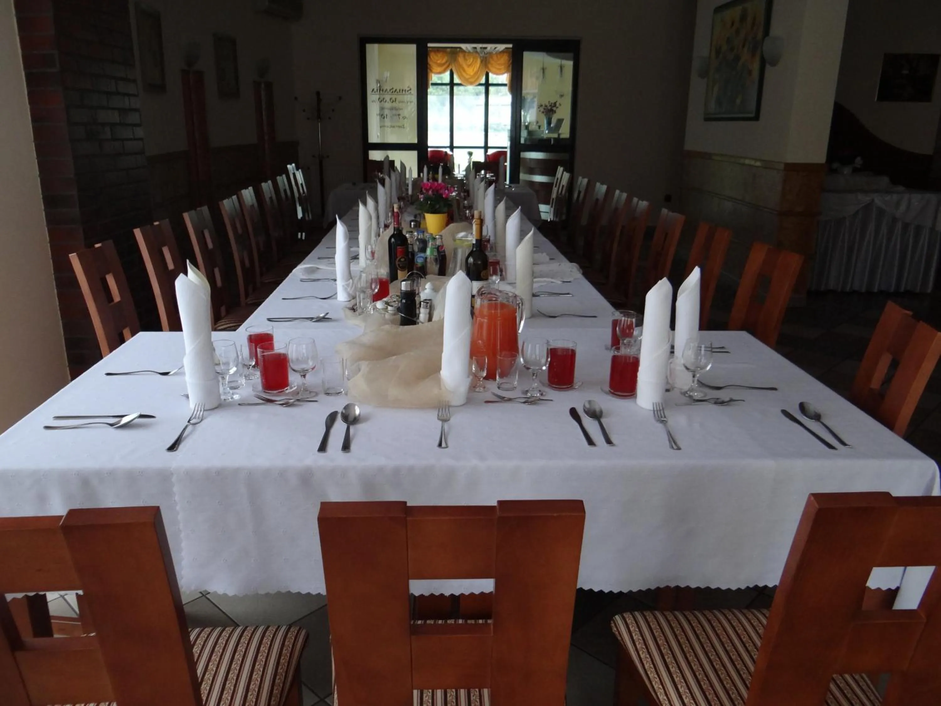 Restaurant/places to eat in Hotel Restauracja Kinga
