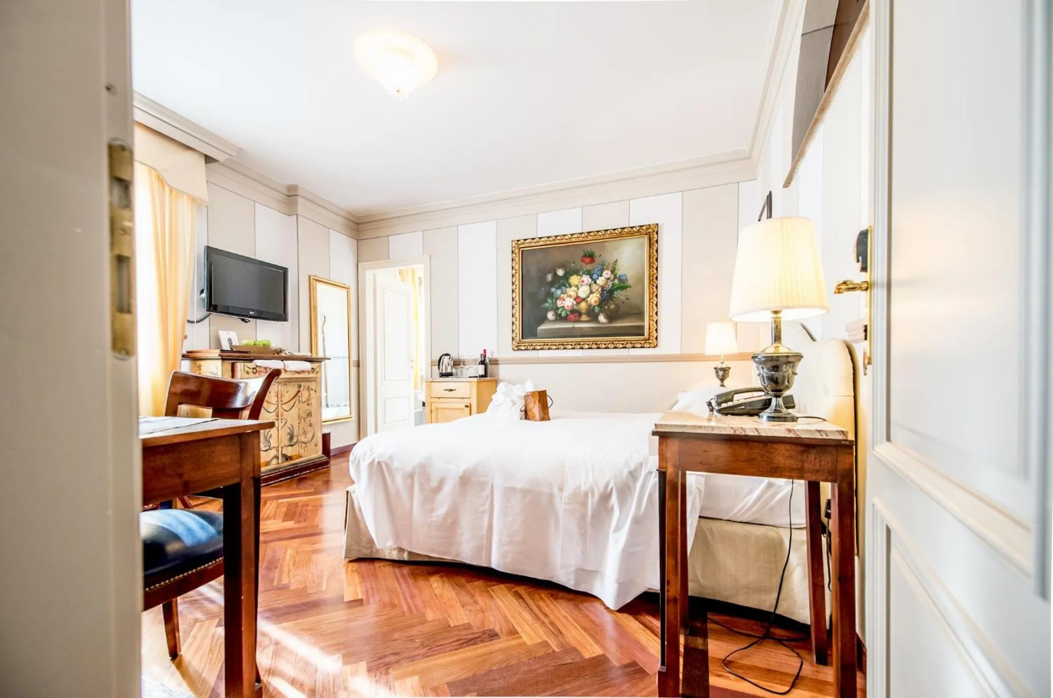 Bed in Hotel Villa Beccaris