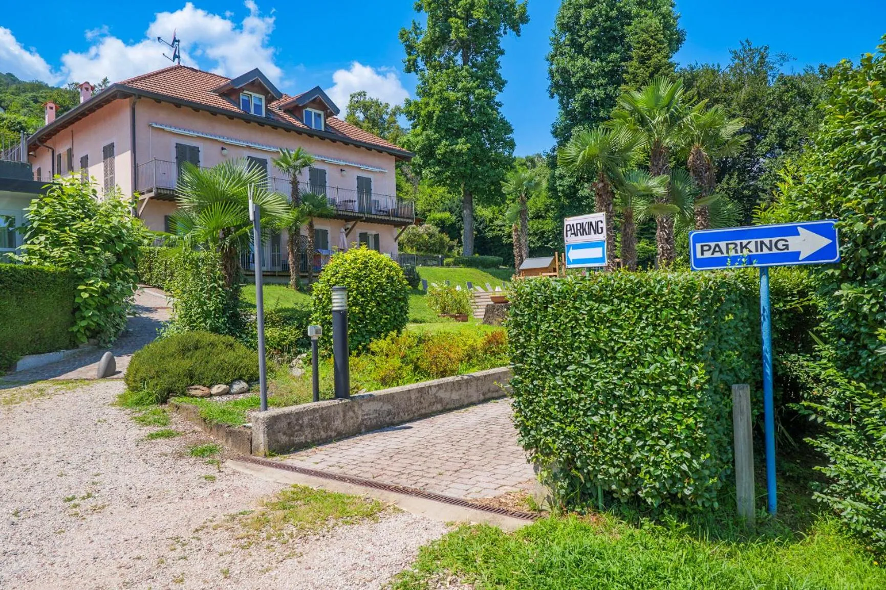 Parking in Villa Anna Isole Borromee