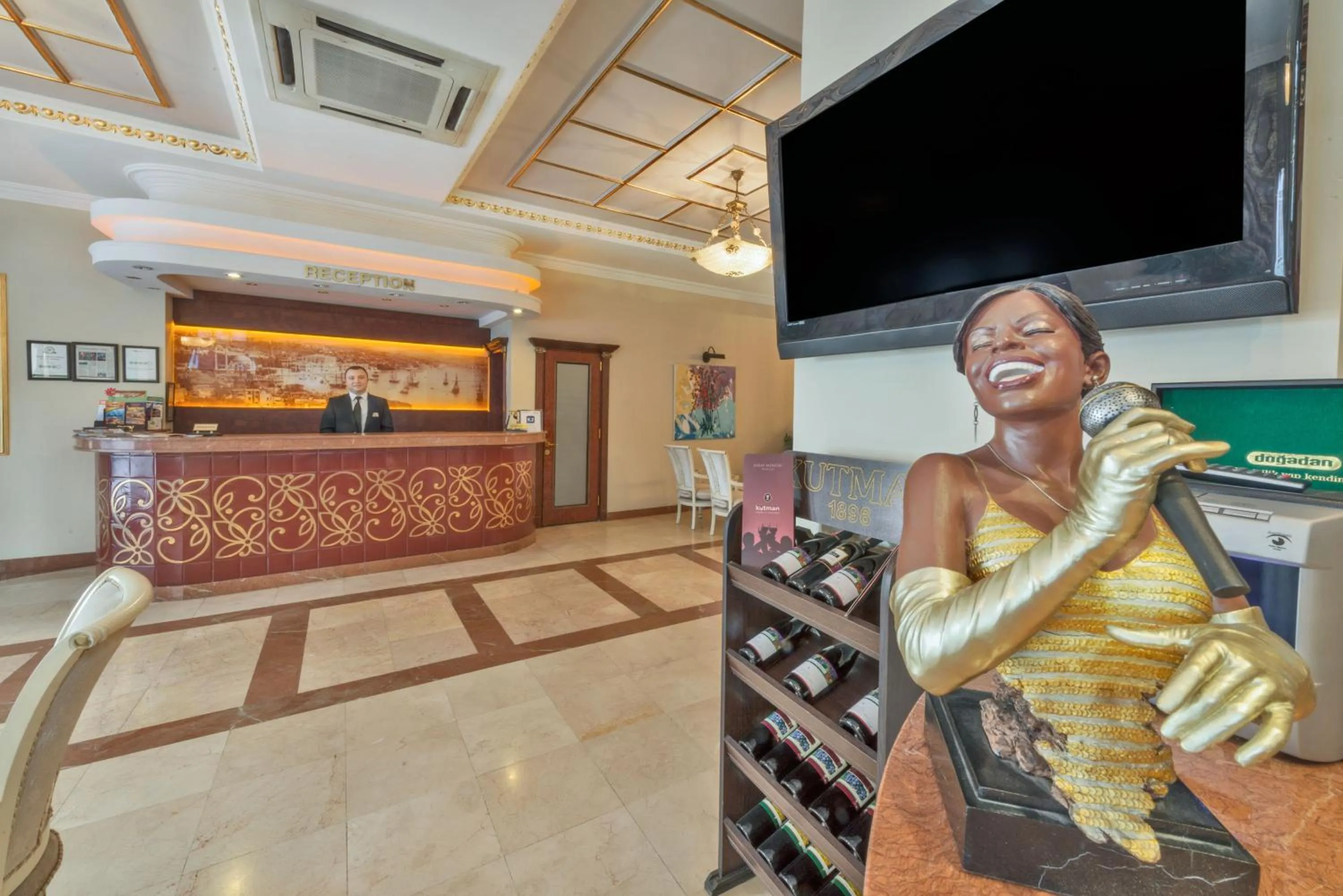 Communal lounge/ TV room in Antis Hotel-Special Category