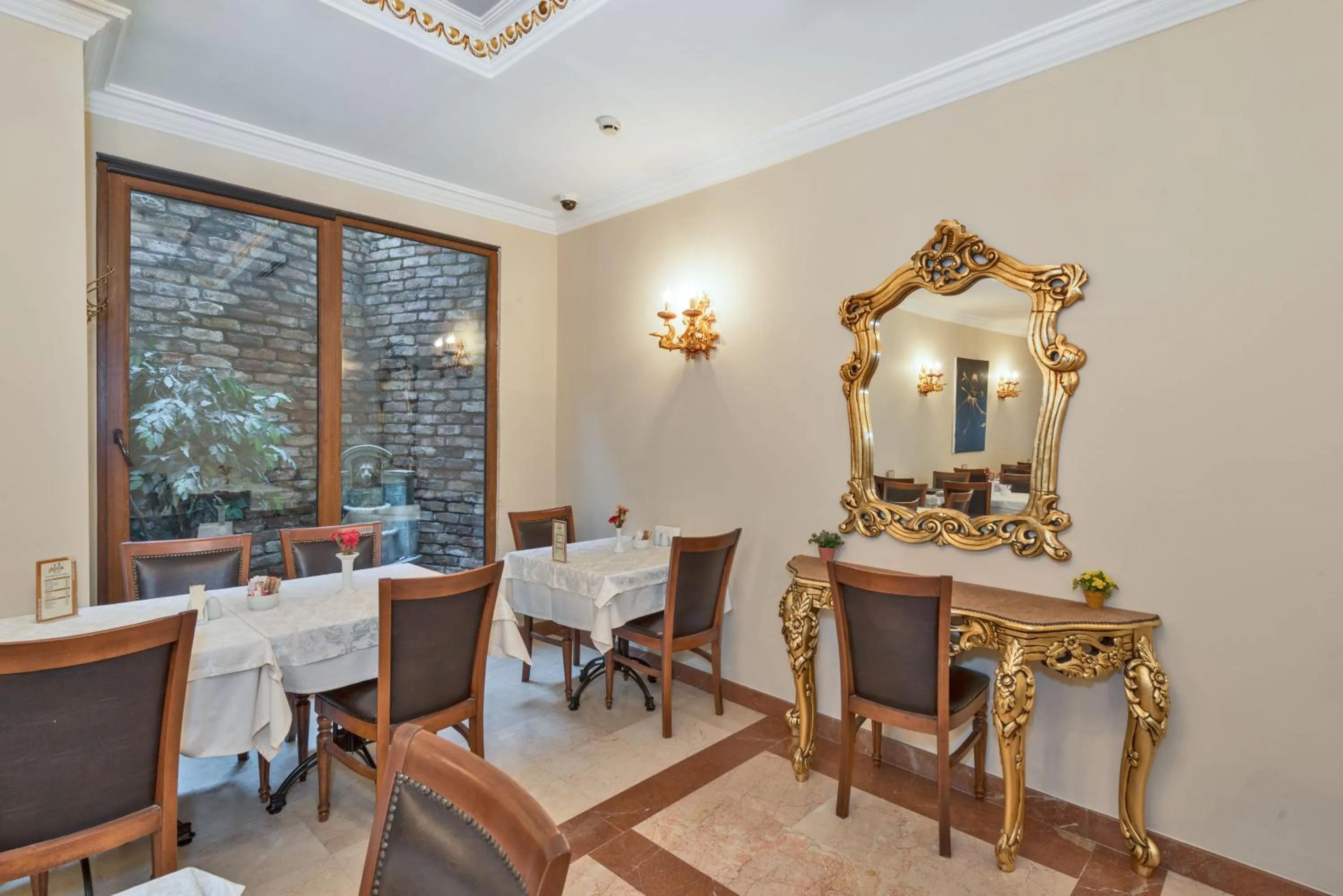 Restaurant/places to eat in Antis Hotel-Special Category