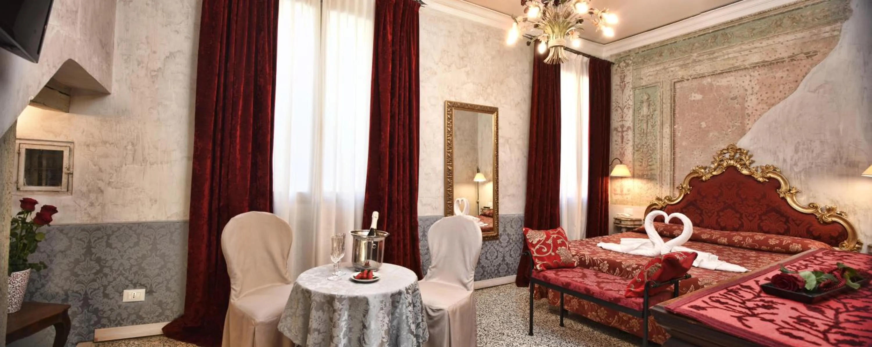 Photo of the whole room in Locanda Casa Martini