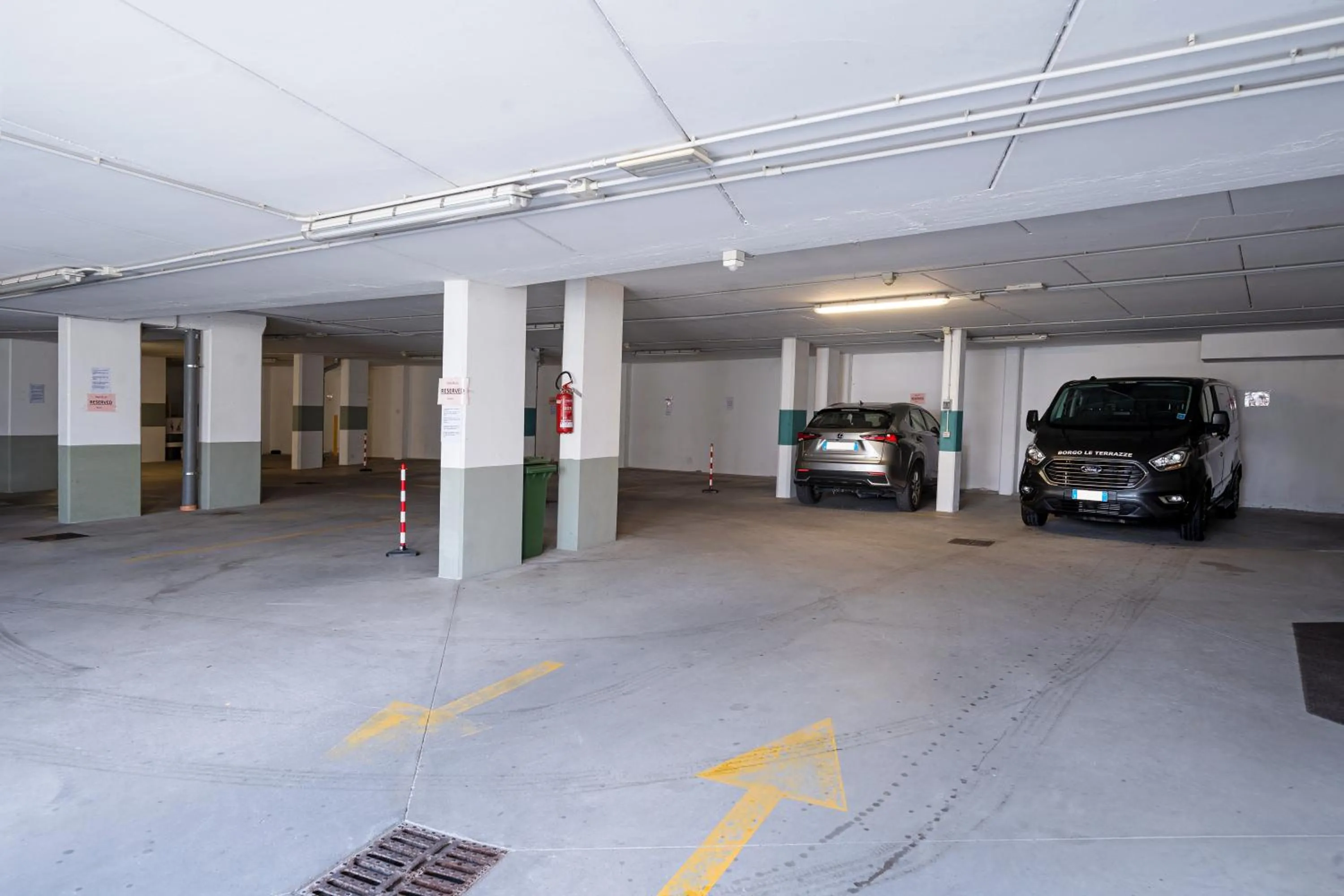 Parking in Borgo Le Terrazze