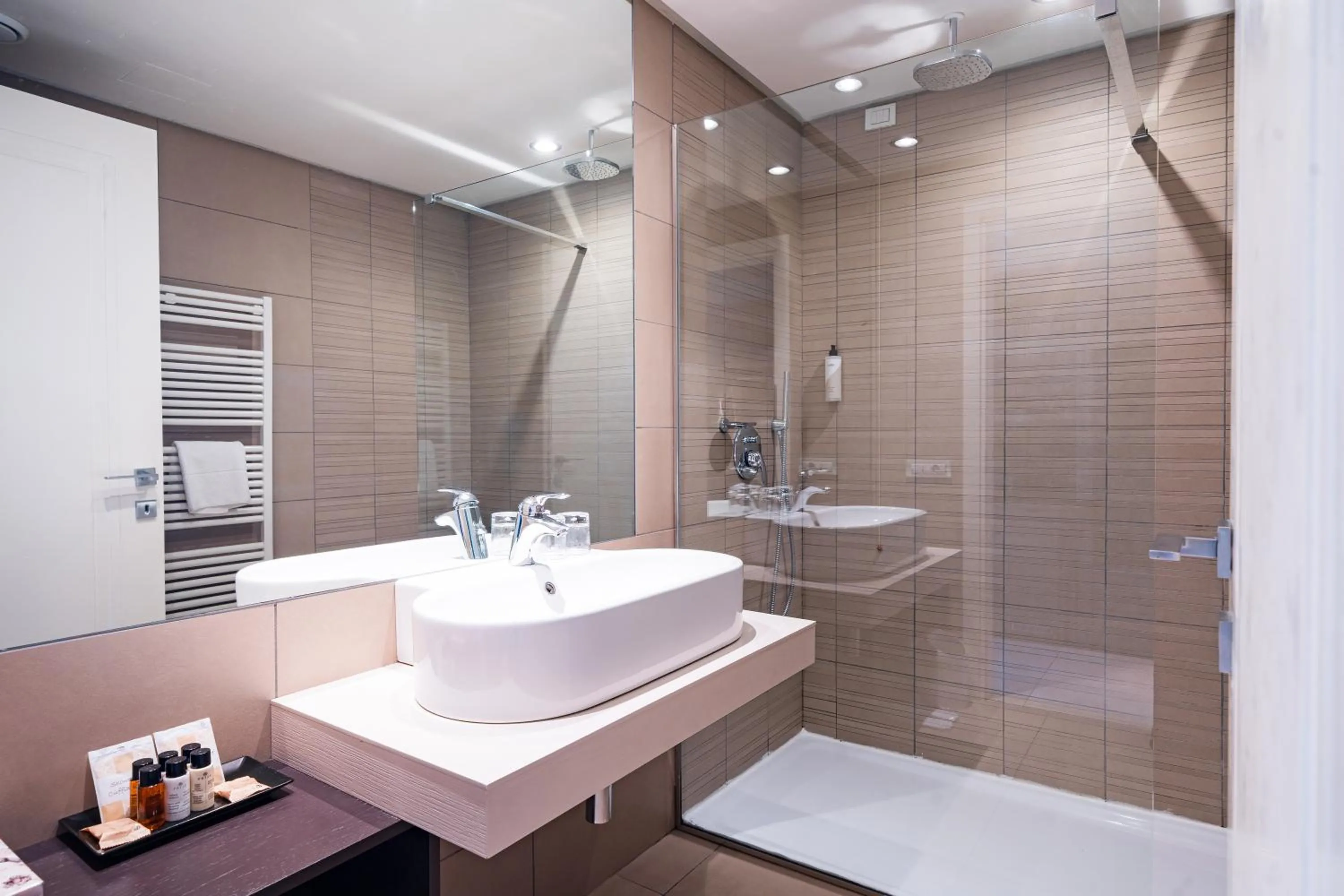 Shower in Borgo Le Terrazze