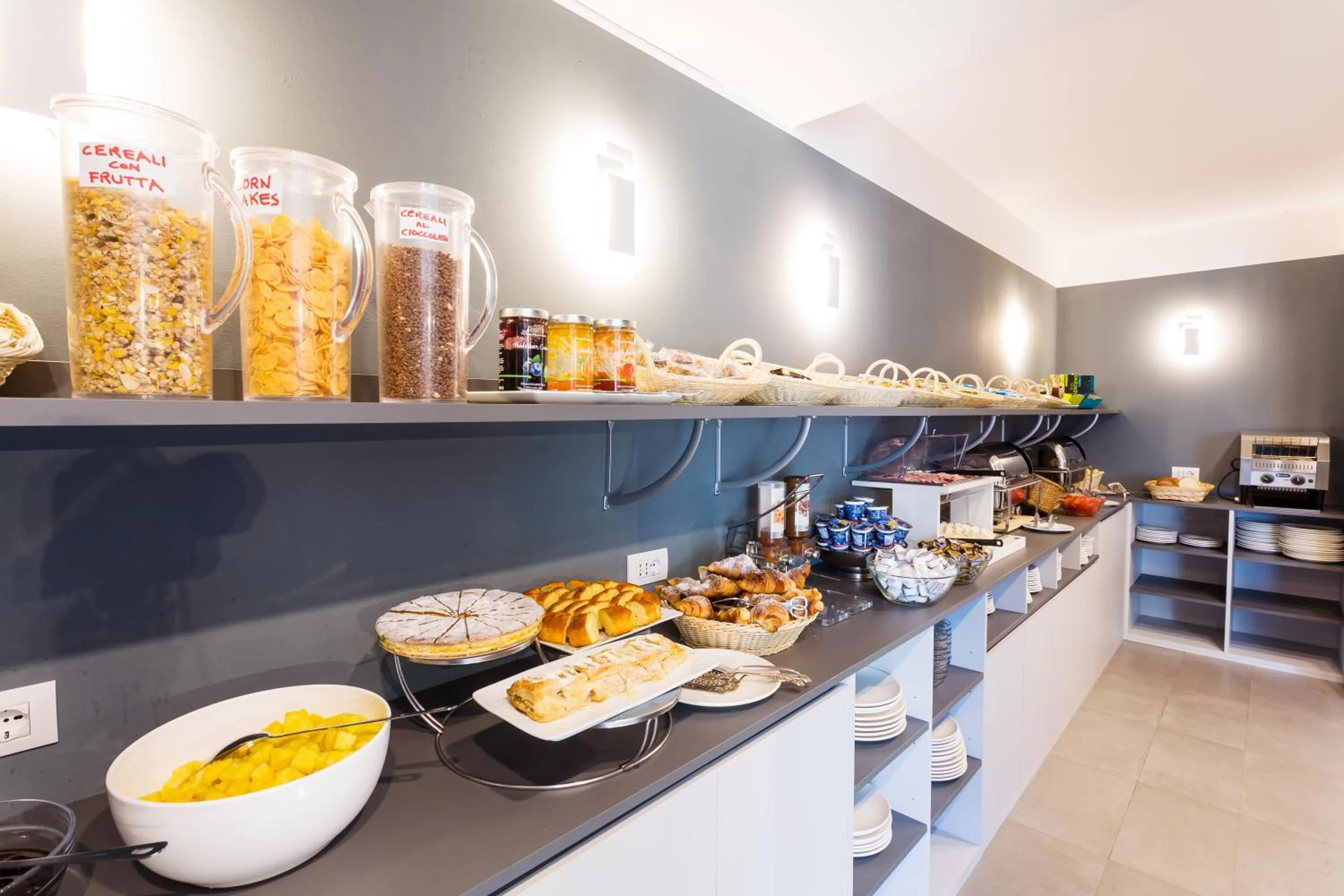 Buffet breakfast in Borgo Le Terrazze
