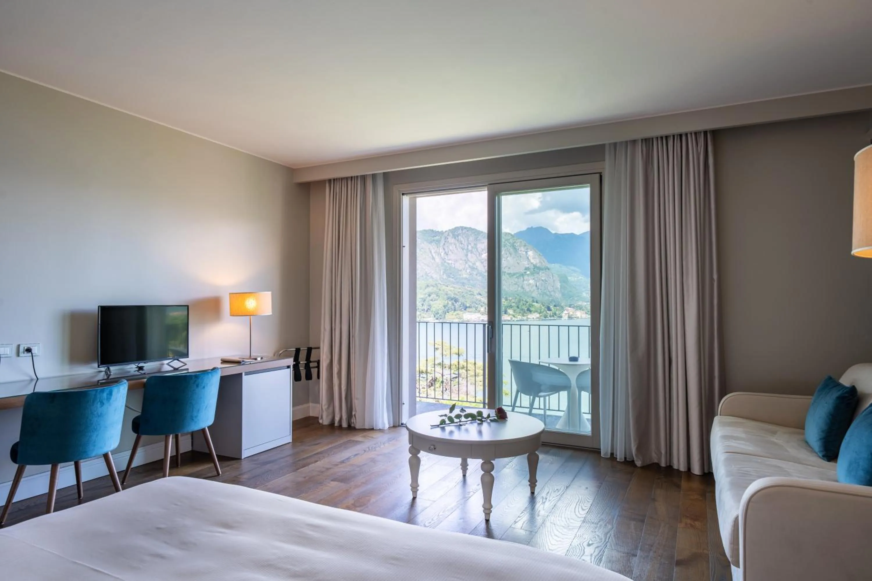 View (from property/room), Bed in Borgo Le Terrazze