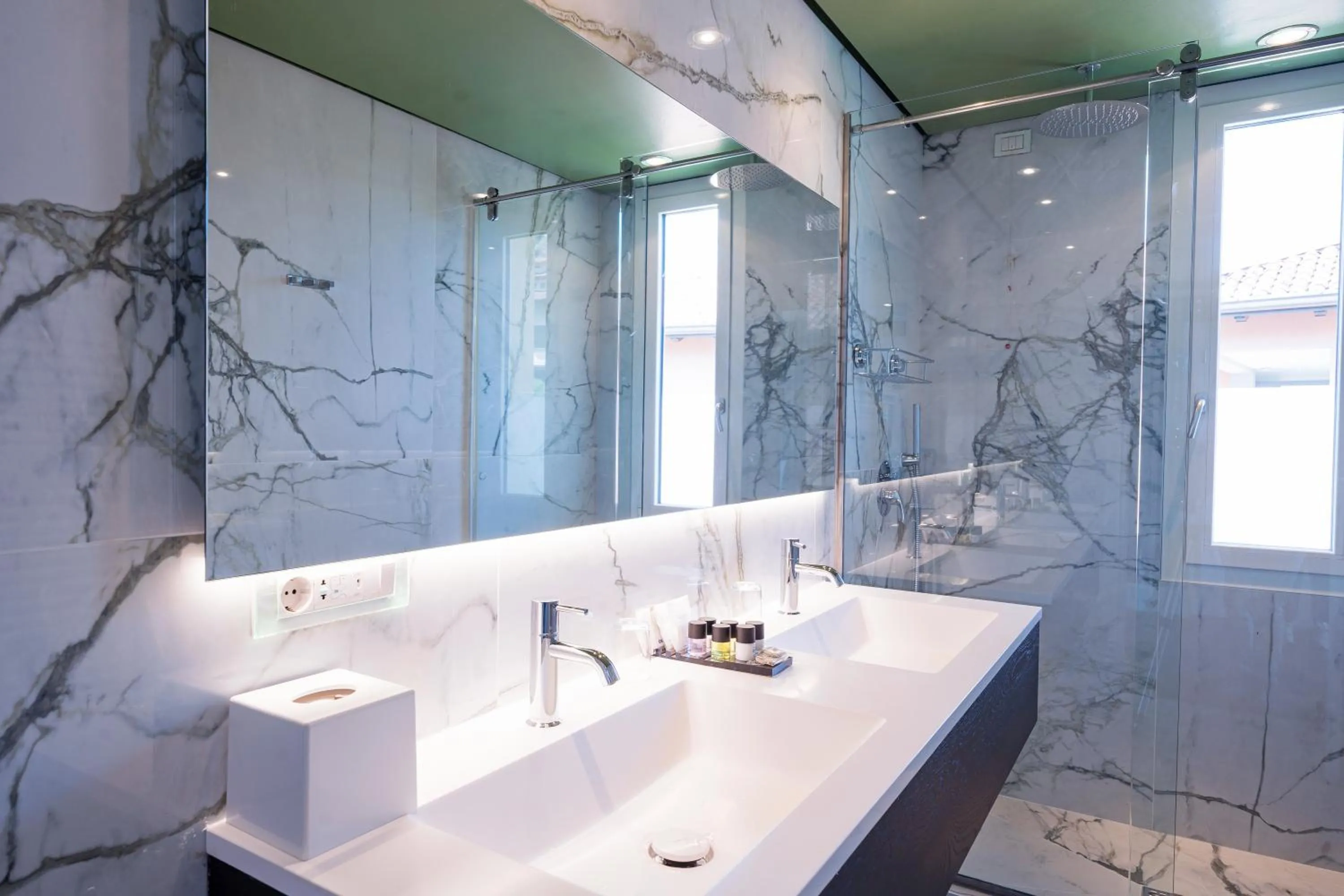 Shower in Borgo Le Terrazze