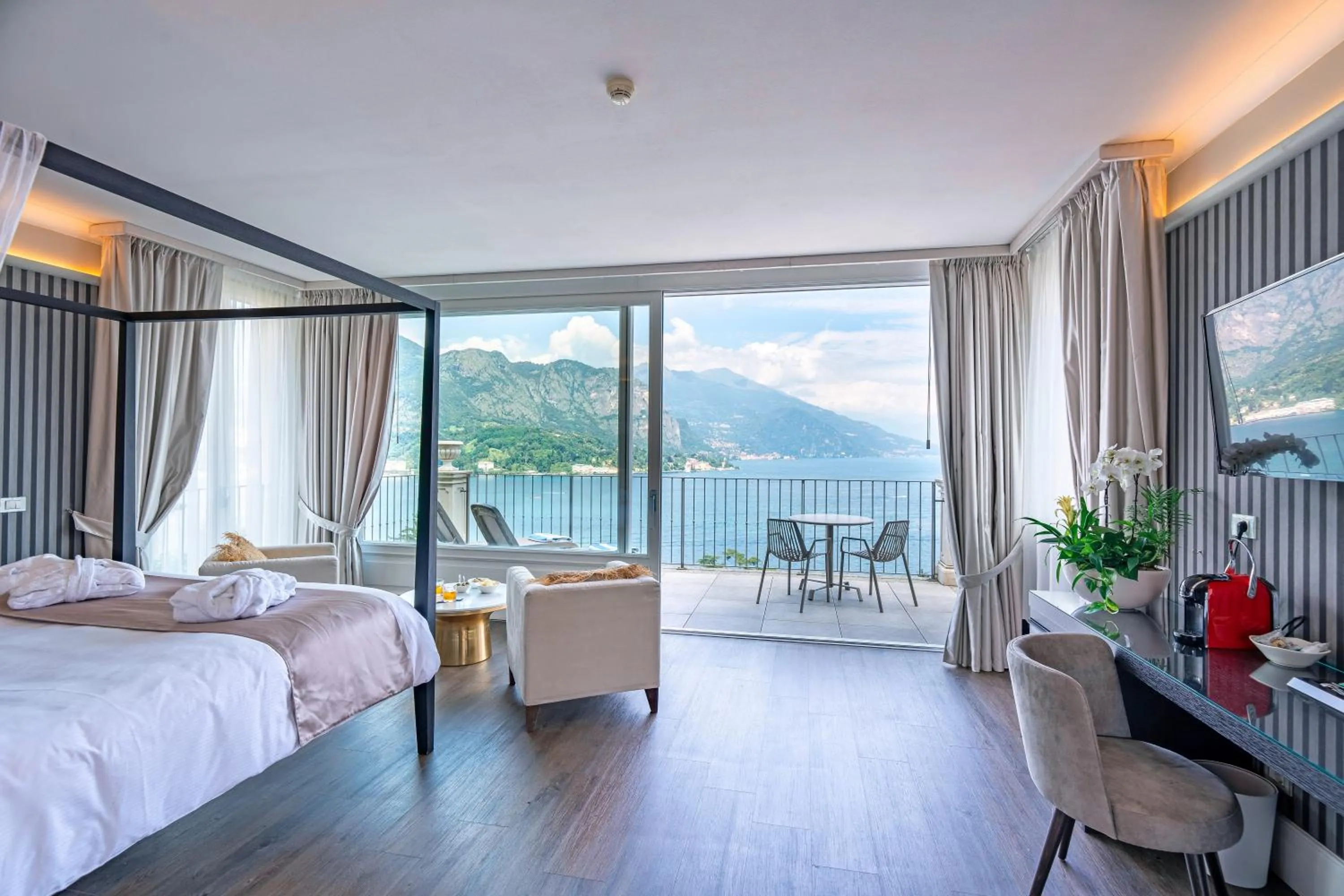 Balcony/Terrace, Bed in Borgo Le Terrazze