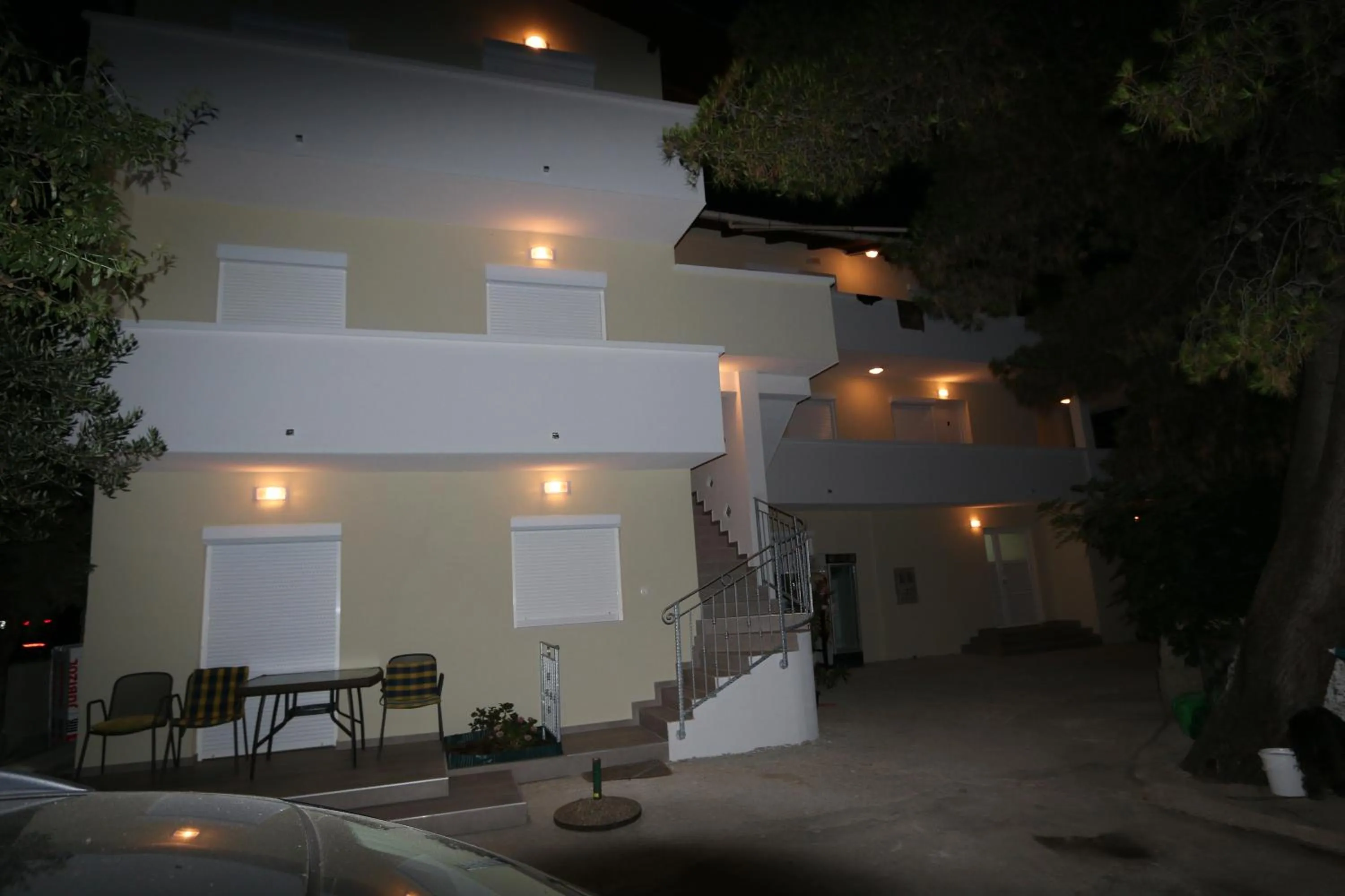 Bed & Breakfast Novalja Inn