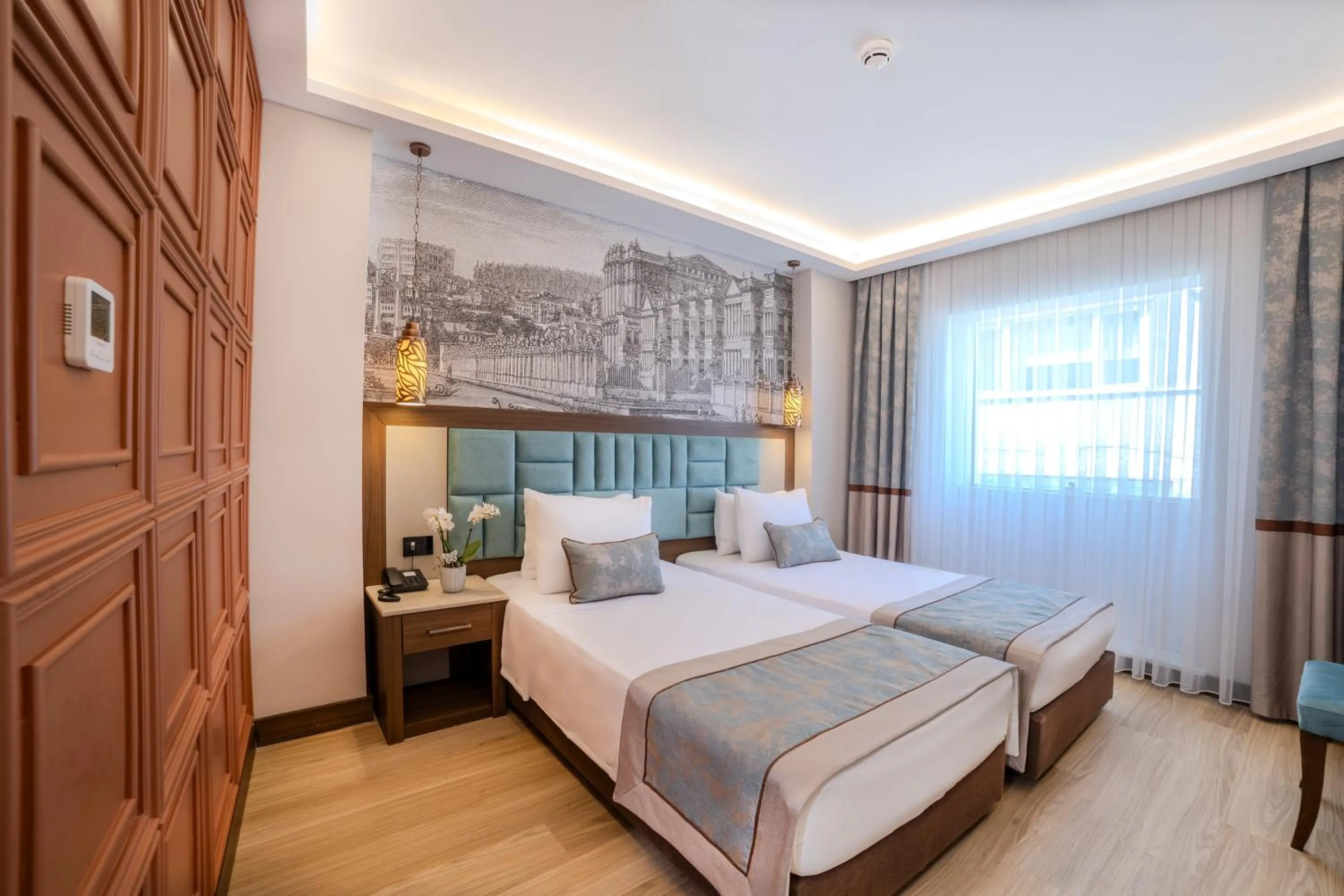 City view, Bed in Grand Hilarium Hotel