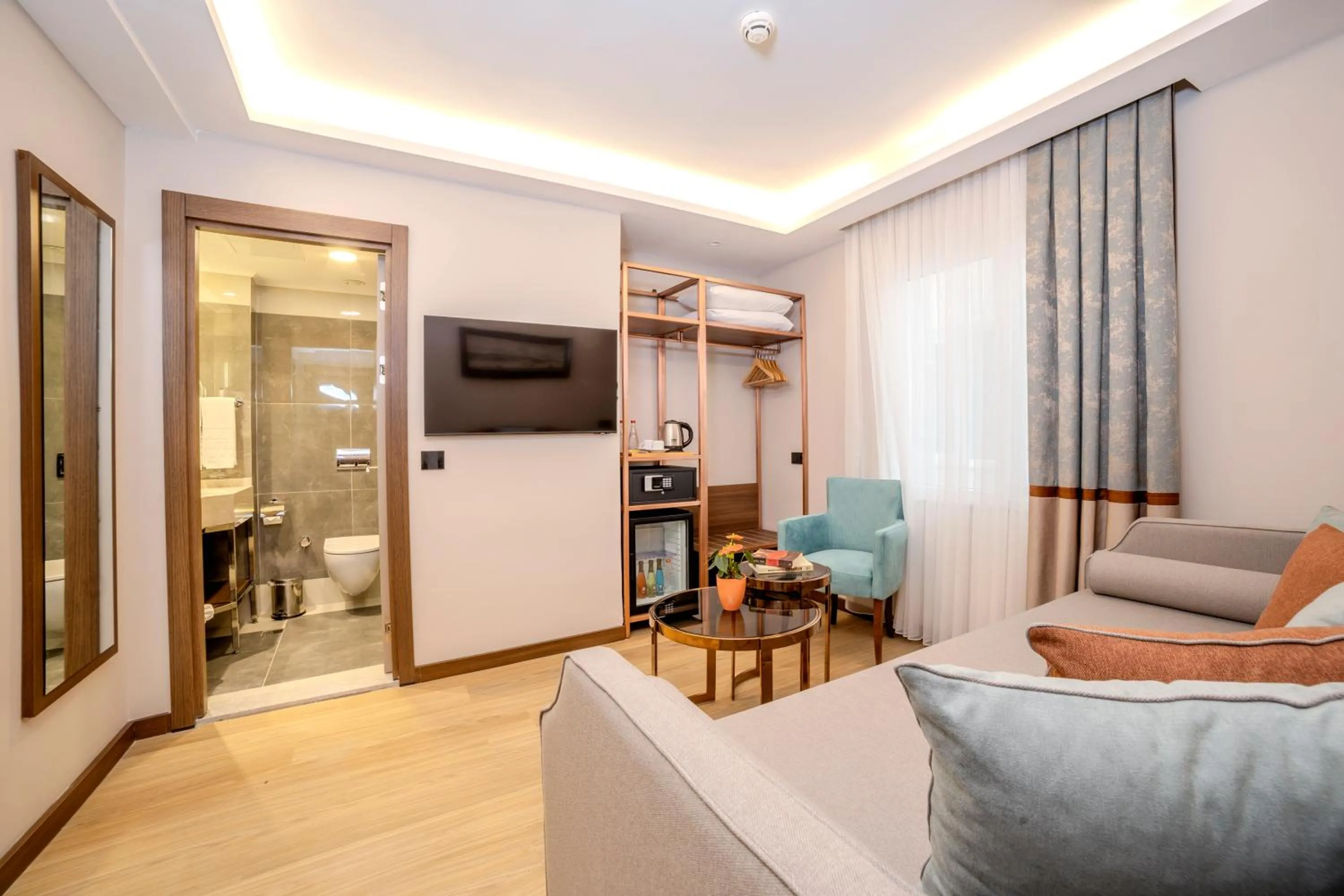 Family in Grand Hilarium Hotel