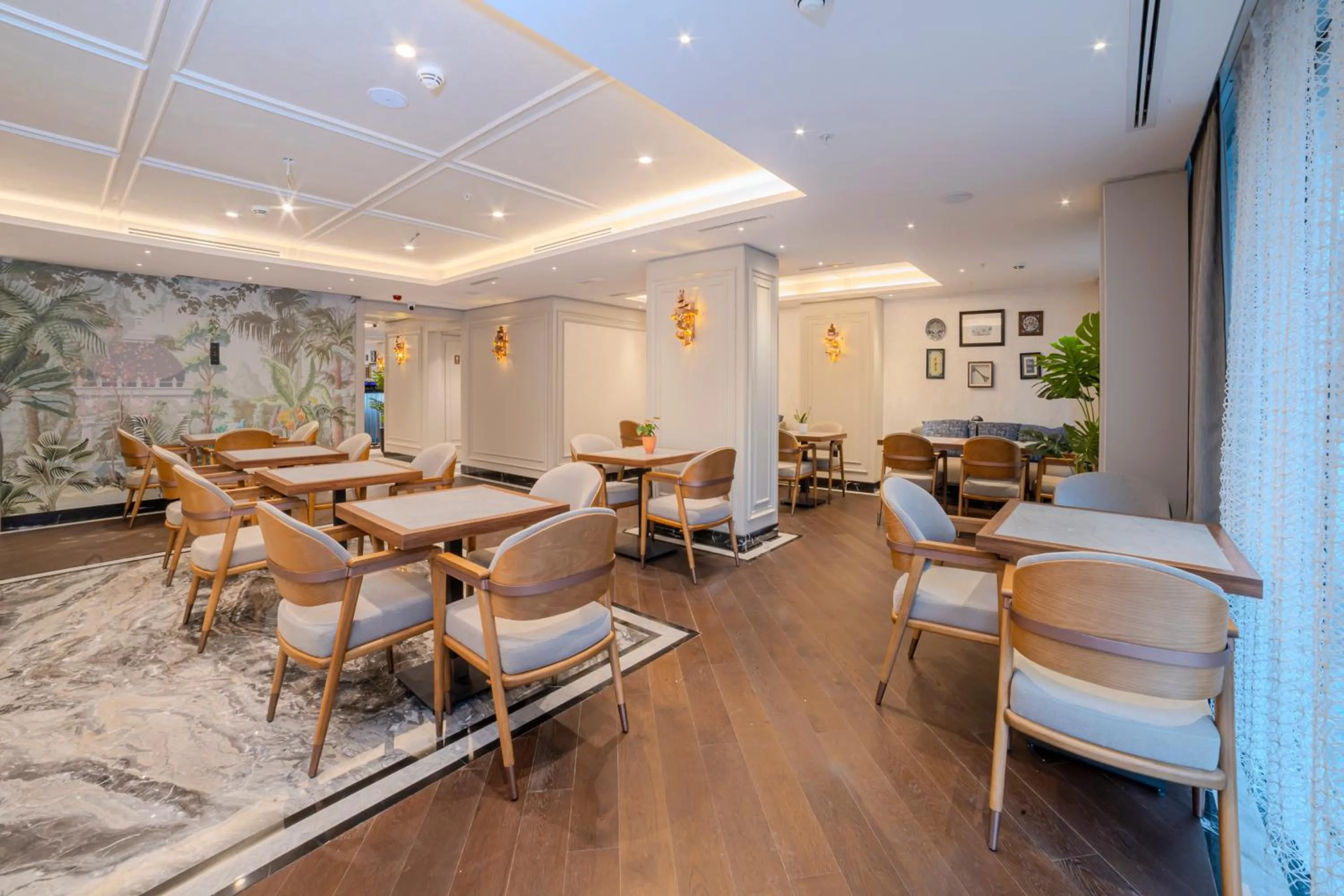 Lobby or reception in Grand Hilarium Hotel