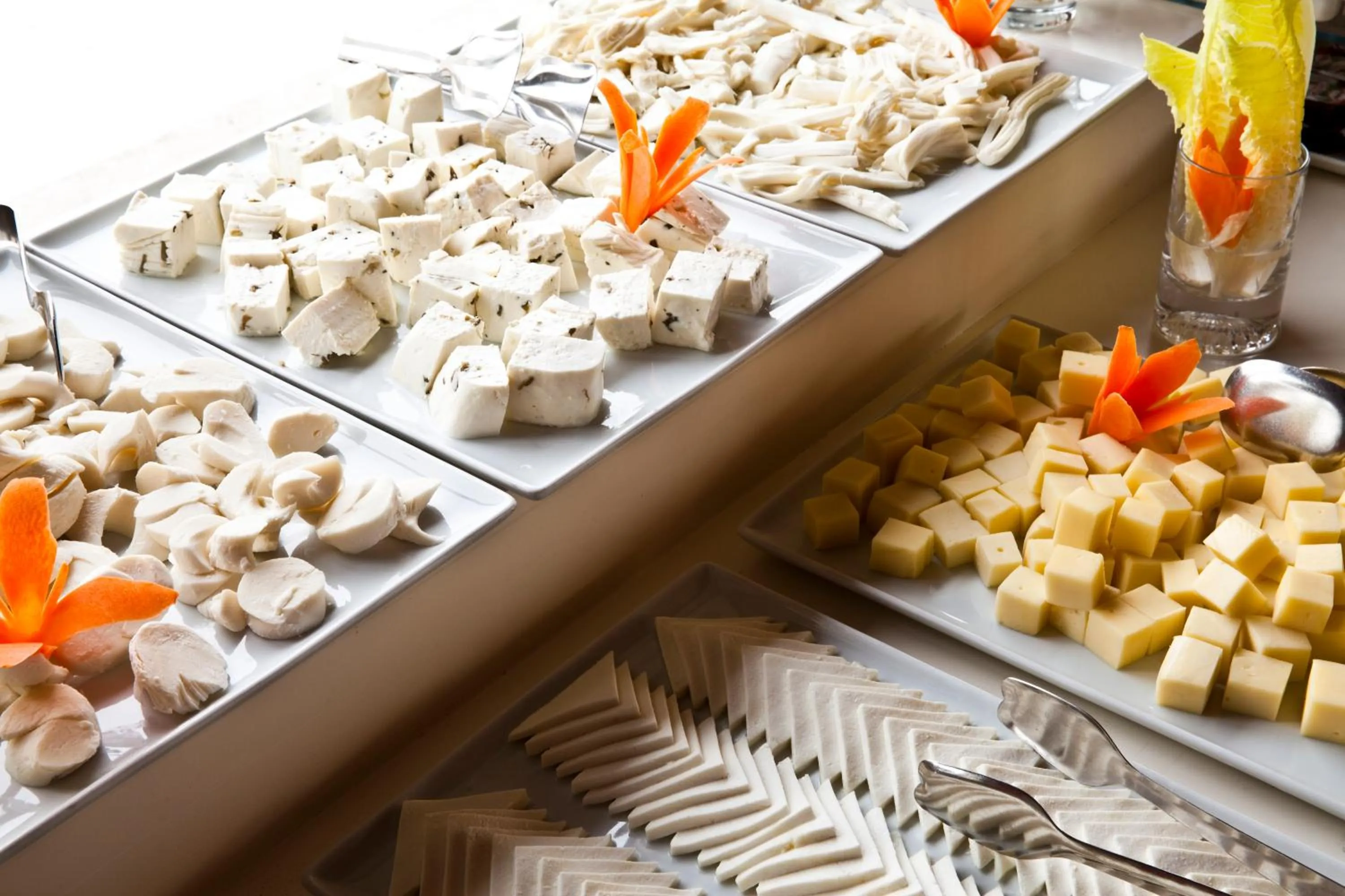 Buffet breakfast in Seres Hotel Old City