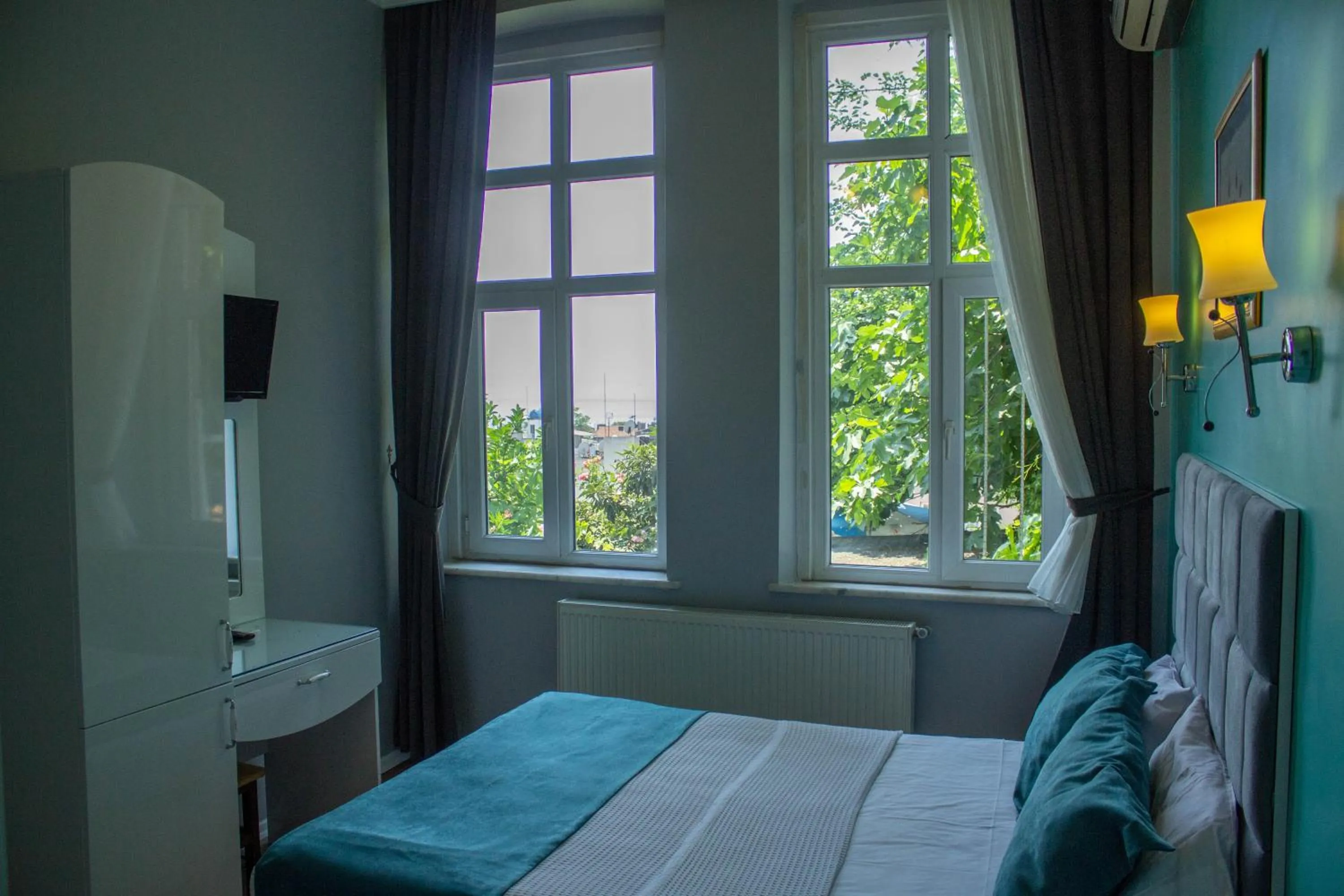 Double Room with Sea View in Hotel Tulip House