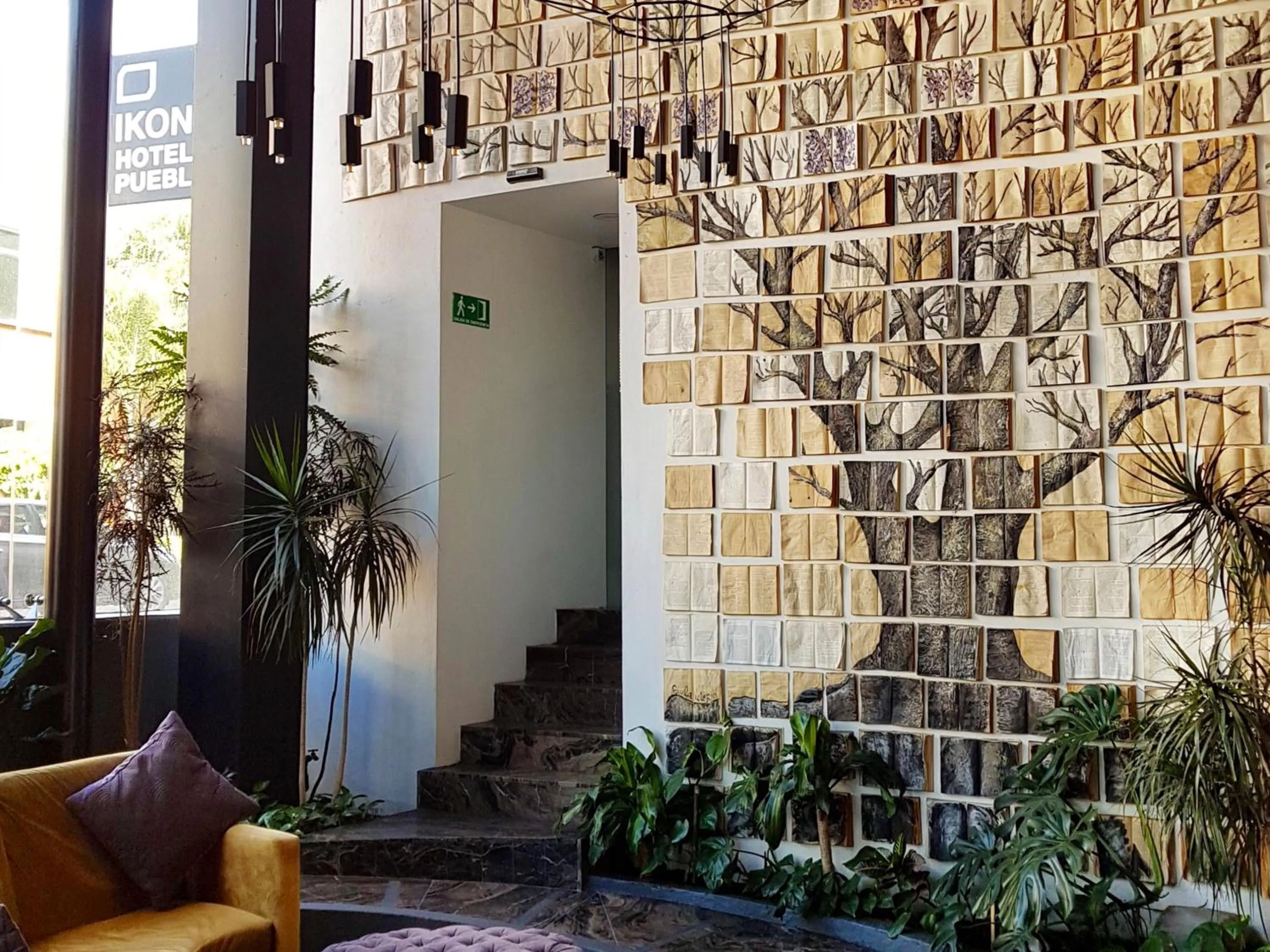 Lobby or reception in Ikonik Hotel Puebla