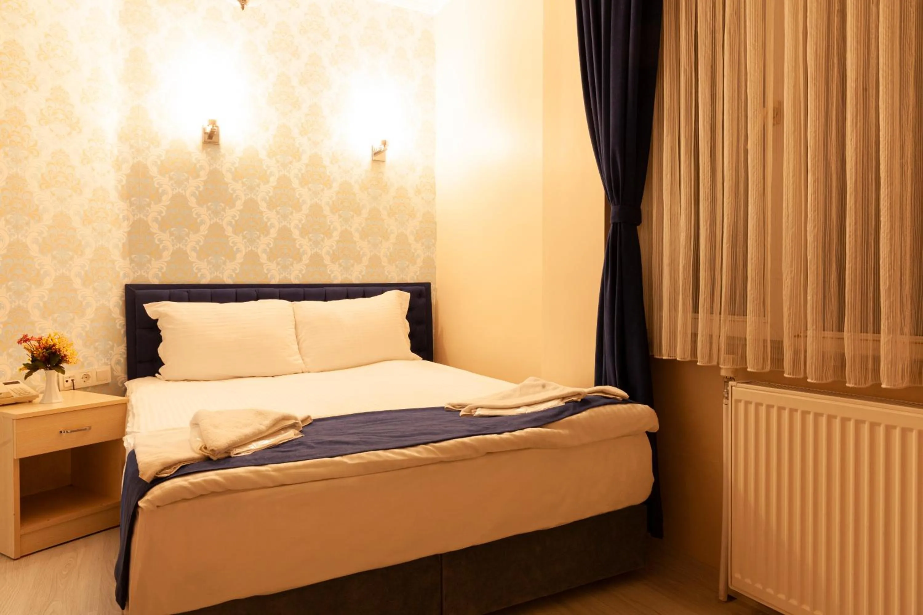 Bed in My Home Sultanahmet Hotel