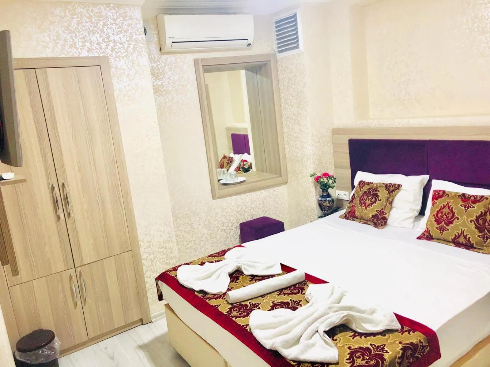 Decorative detail, Bed in Theodian Hotel