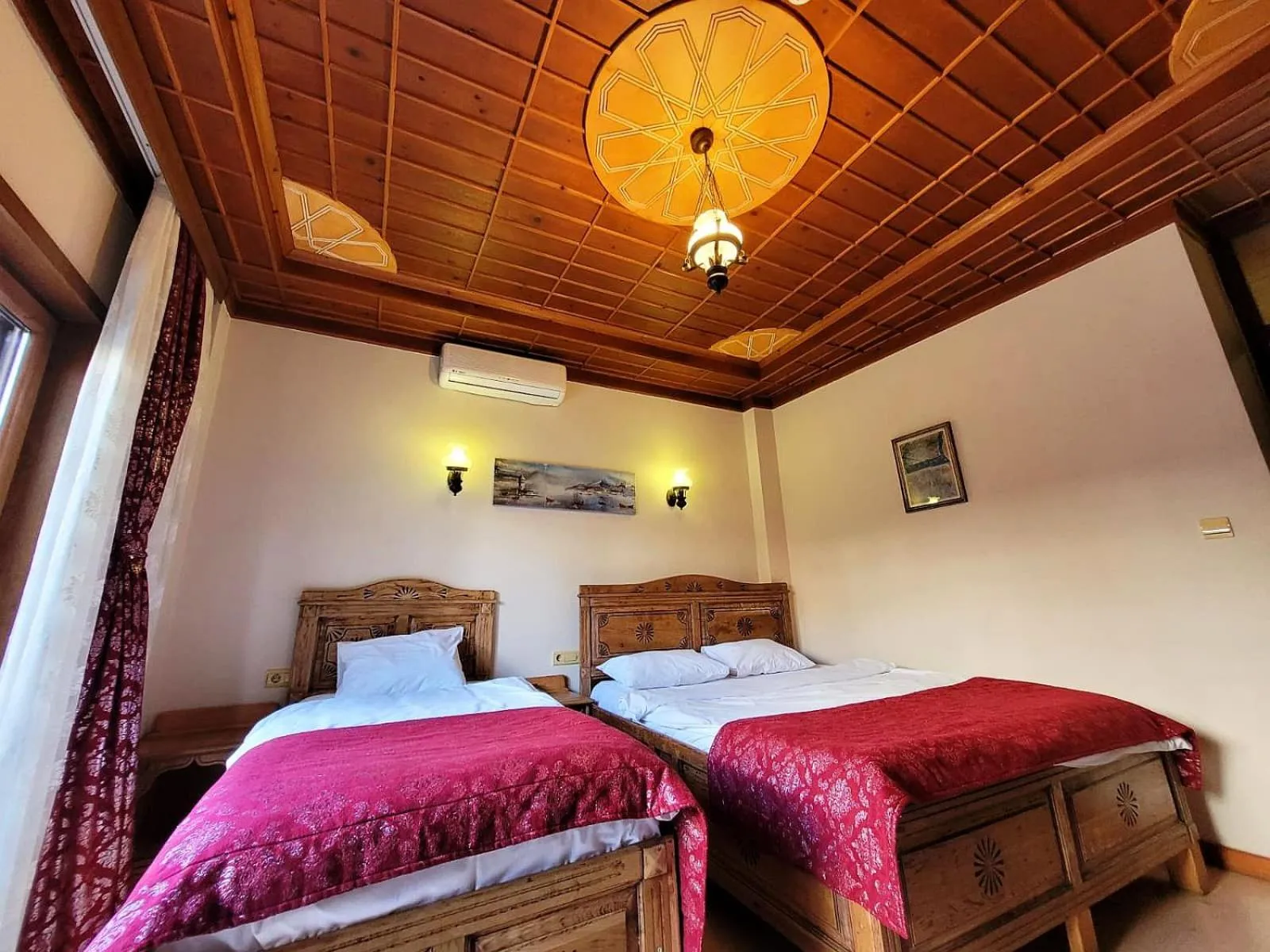 Bedroom, Bed in Saruhan Hotel