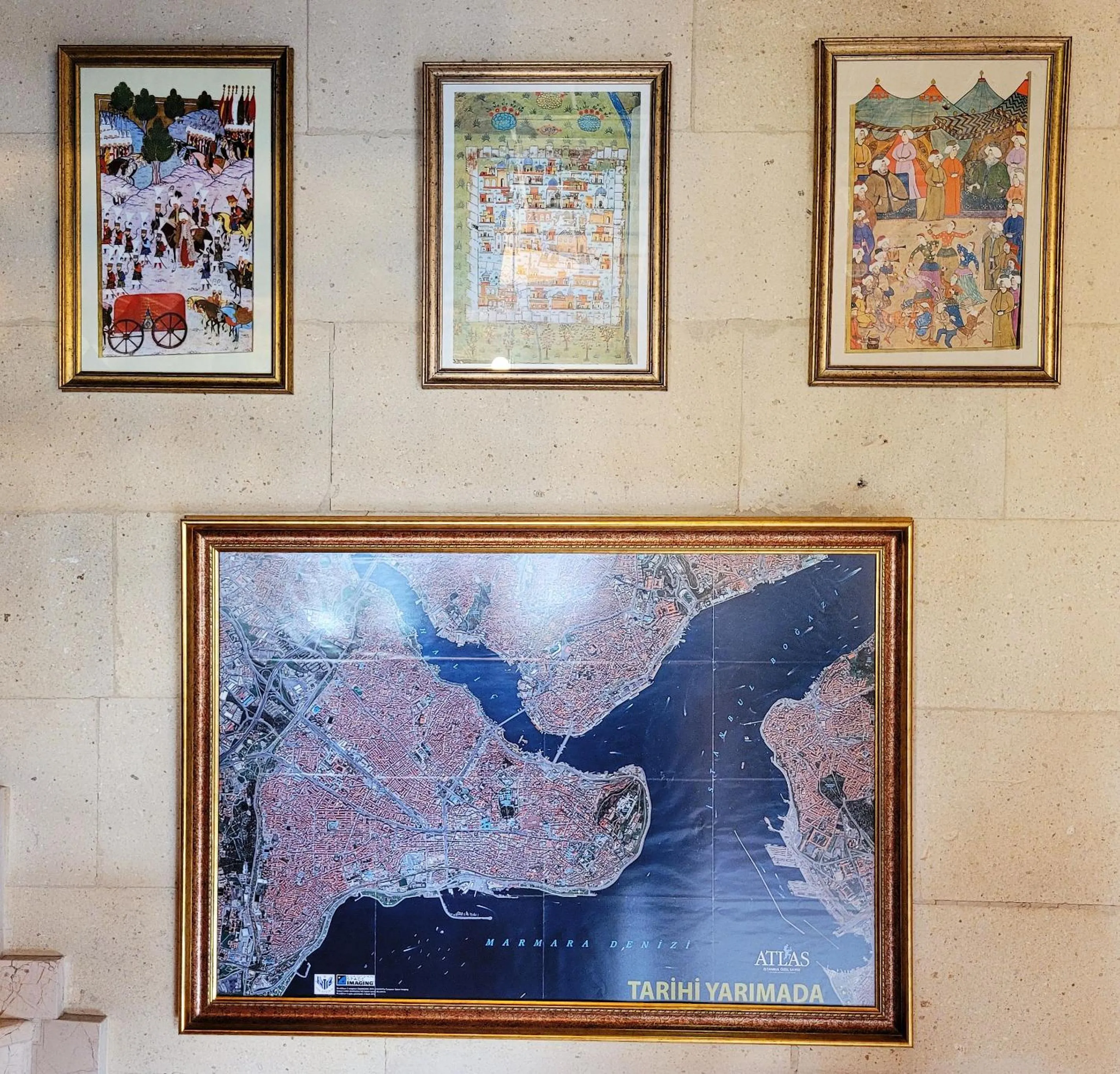 Lobby or reception in Saruhan Hotel