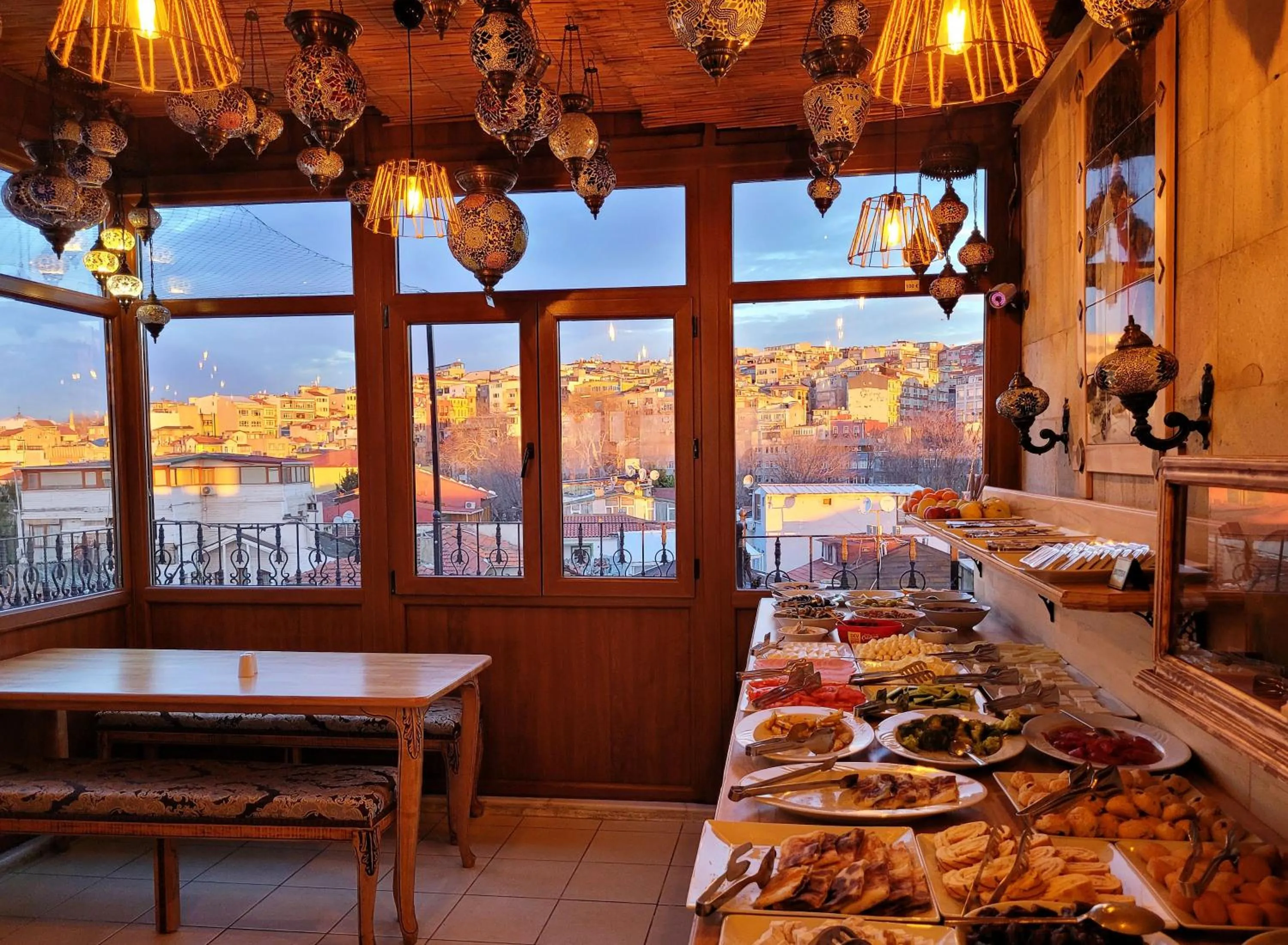 Breakfast in Saruhan Hotel