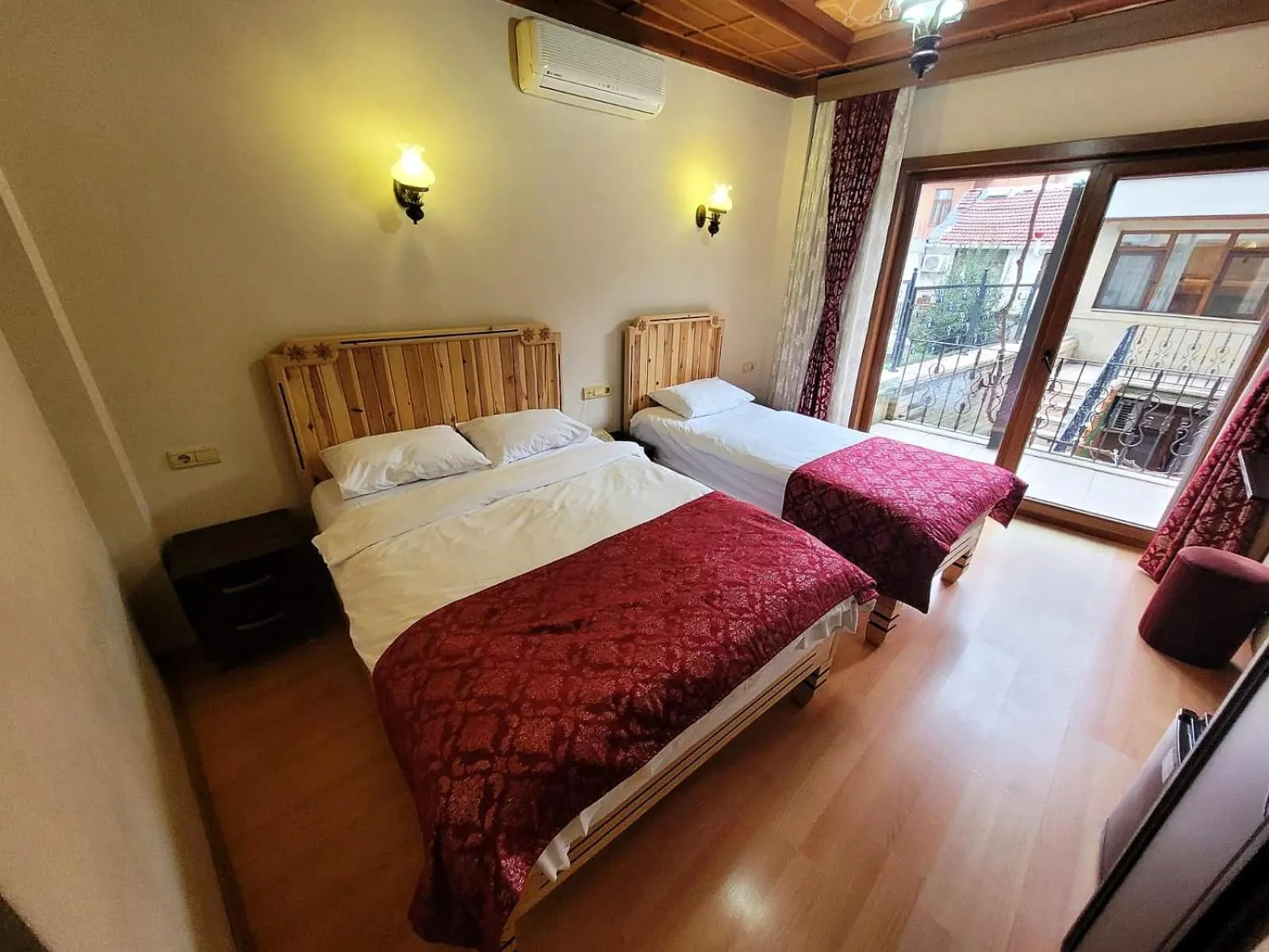 Bedroom, Bed in Saruhan Hotel