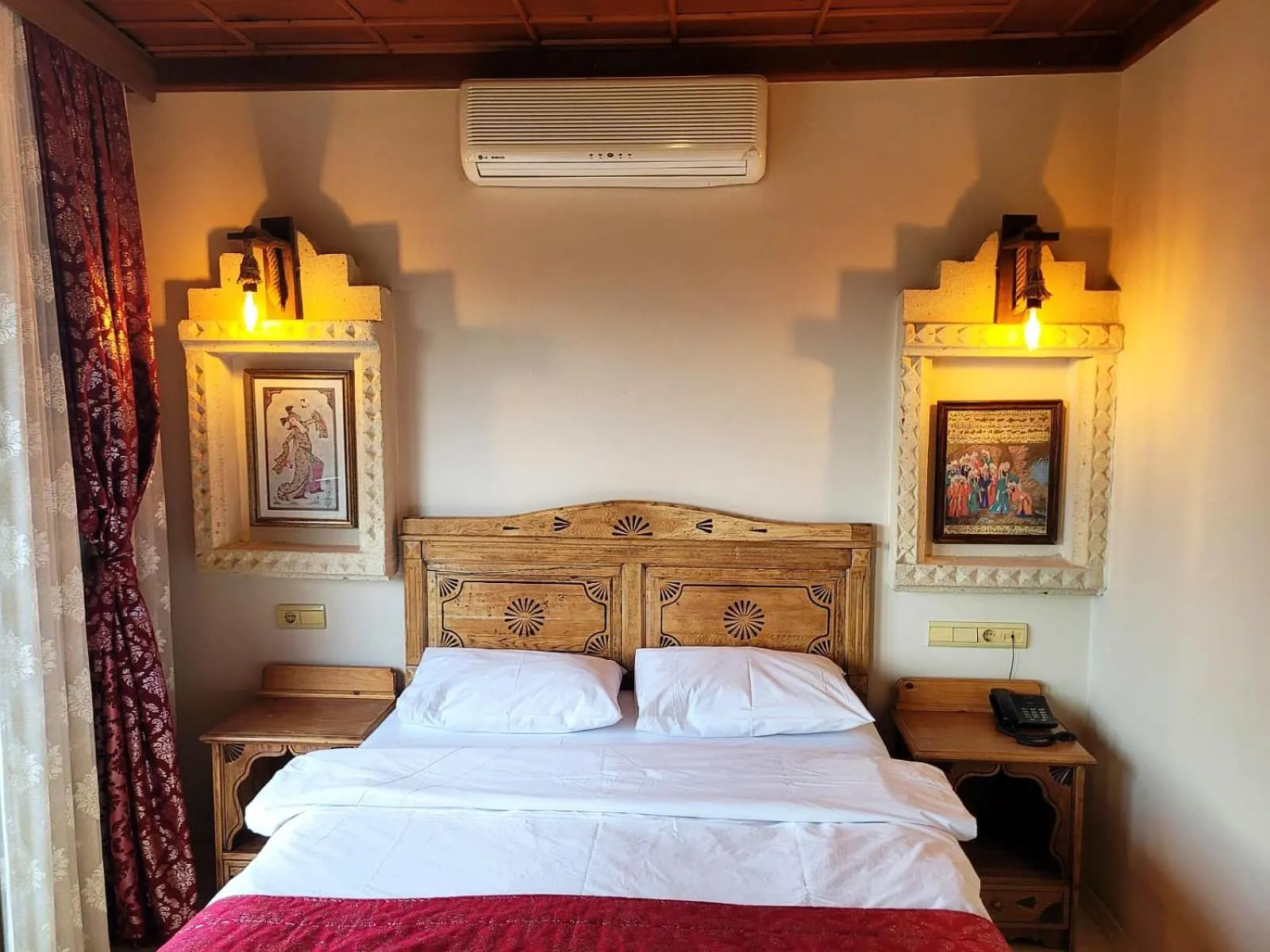 Bedroom, Bed in Saruhan Hotel