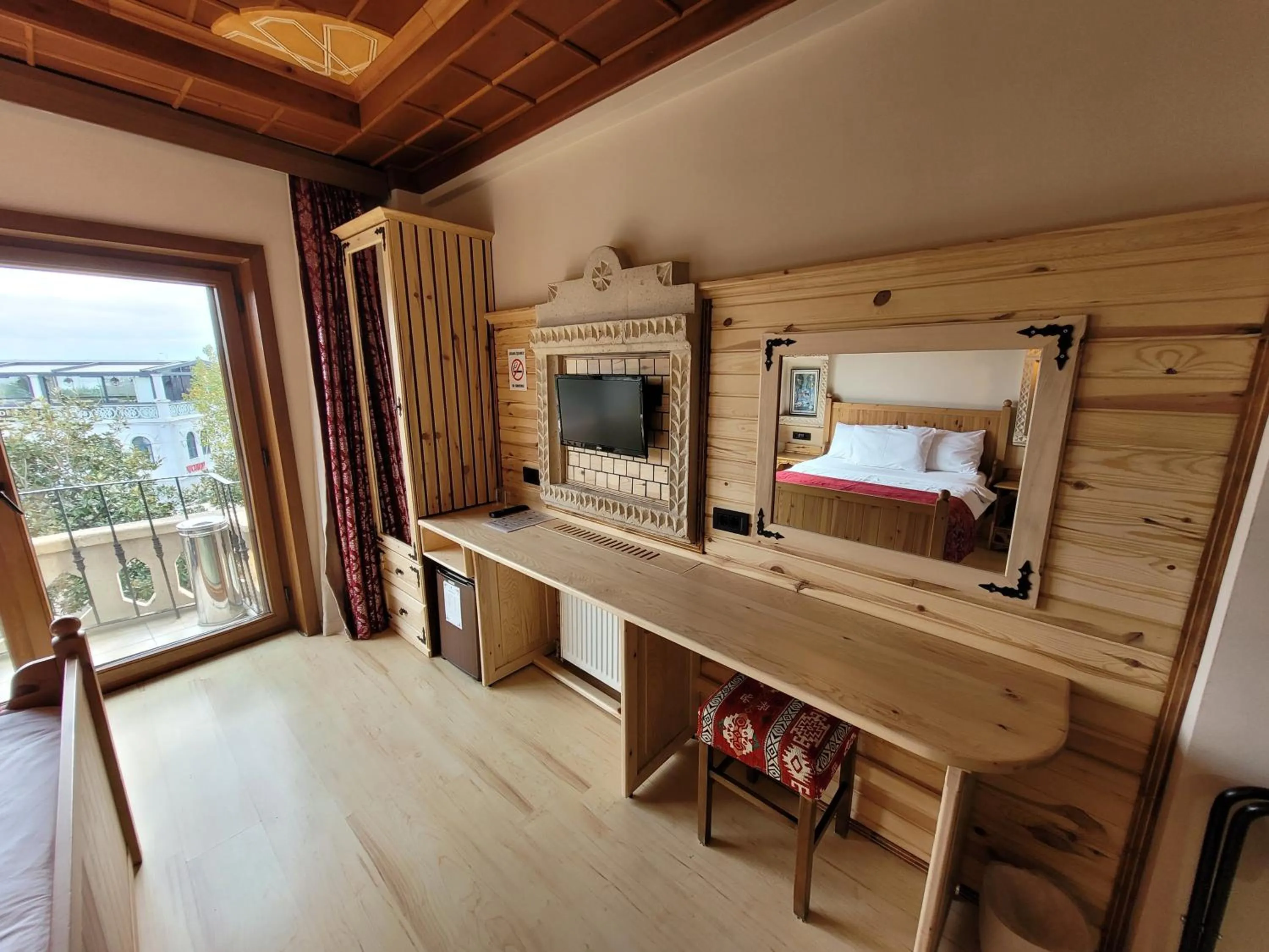 Bedroom, Bed in Saruhan Hotel