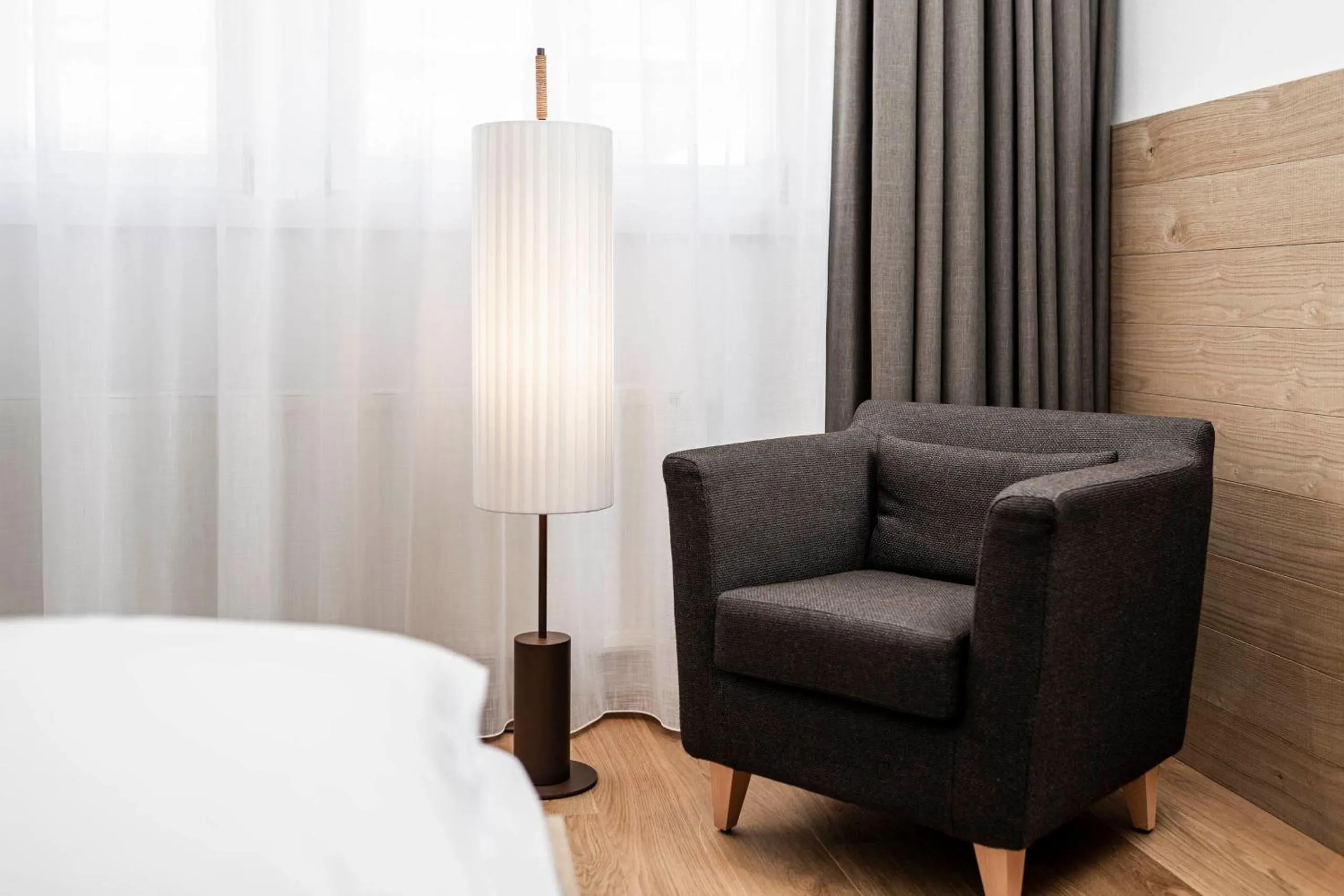 Bedroom, Bed in Boutique & Gourmet Hotel Orso Grigio - Grauer Bär