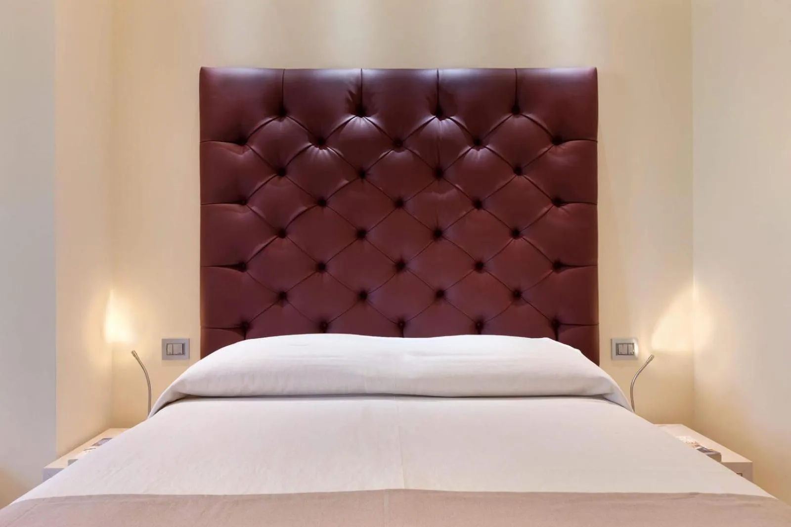 Bed in Palazzo Tritone & Abagnale
