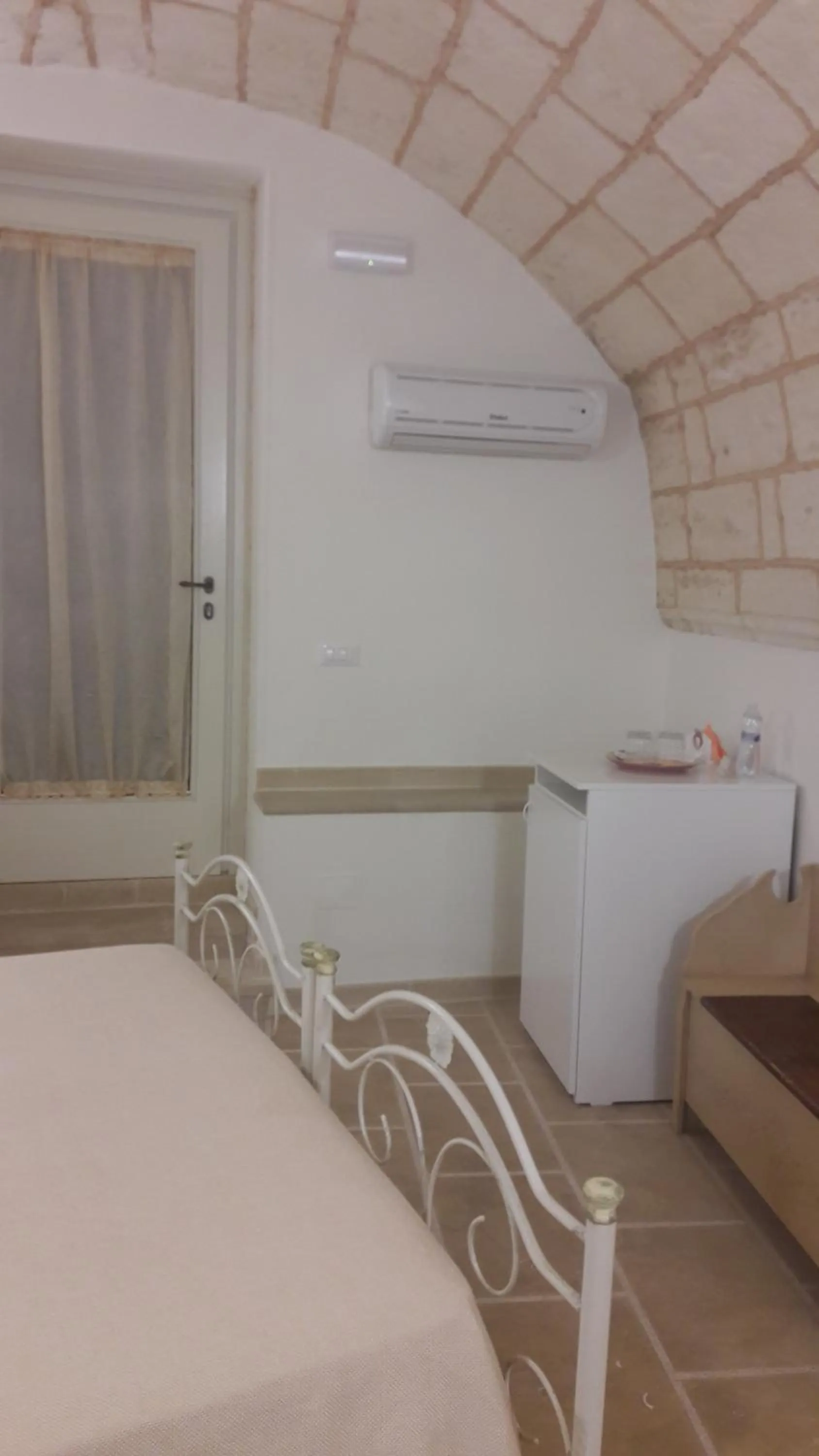 Photo of the whole room, Bed in Palazzo Mellacqua