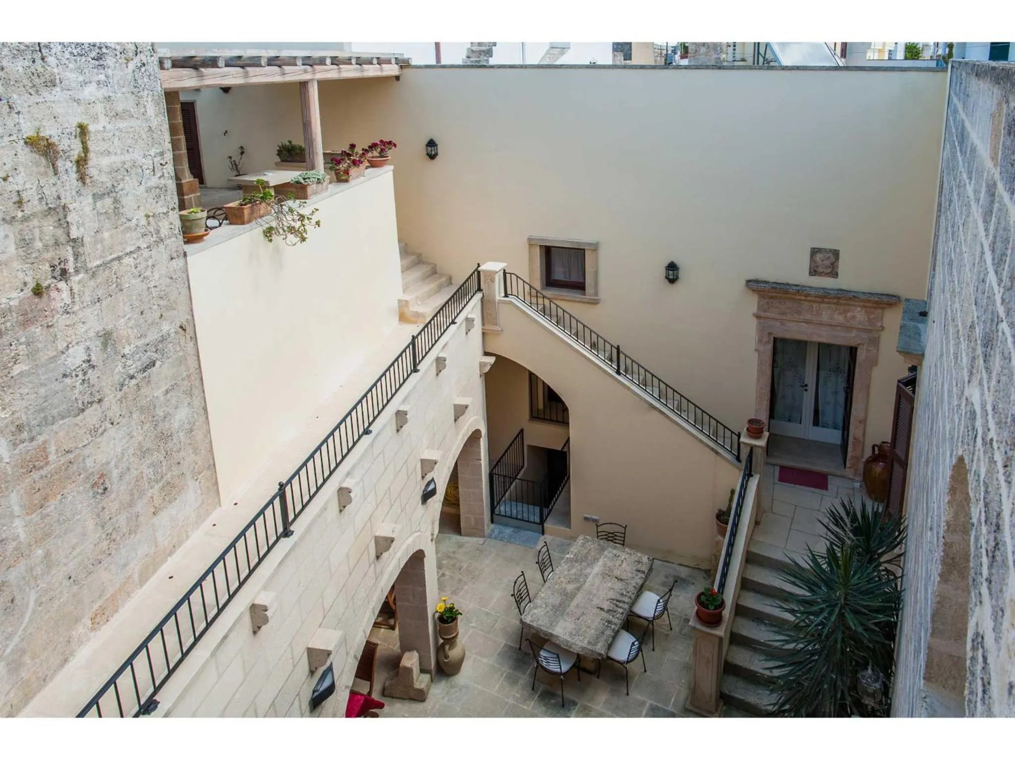 Balcony/Terrace in Palazzo Mellacqua