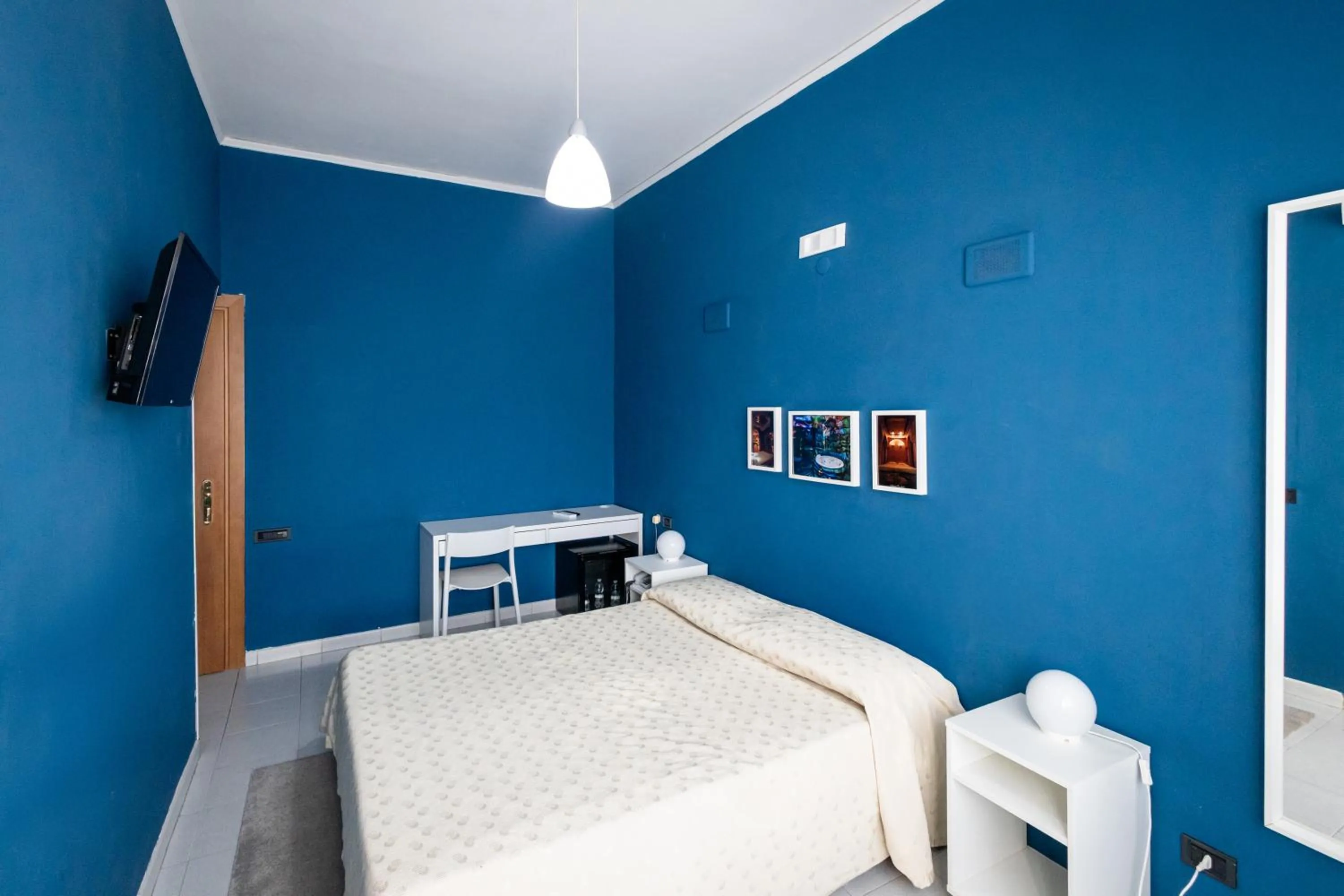 Bedroom, Bed in Hotel Carosello