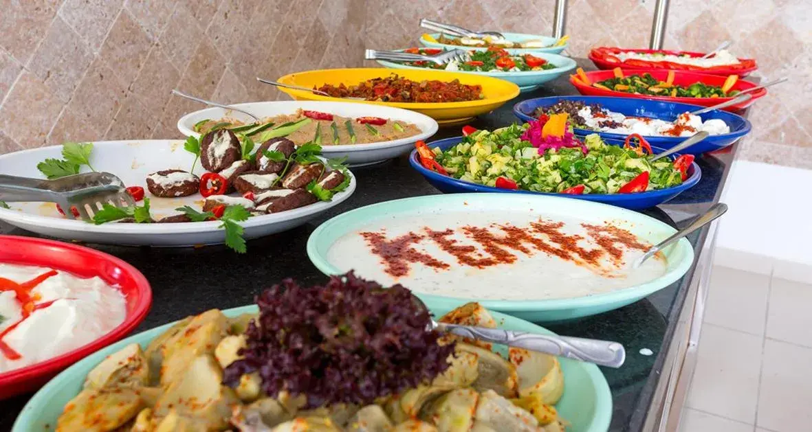 Restaurant/places to eat in Rich Melissa Hotel Restaurant/places to eat in Rich Melissa Hotel