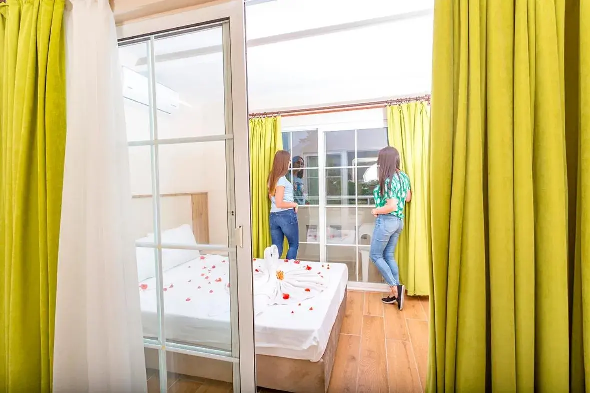 Photo of the whole room in Rich Melissa Hotel Photo of the whole room in Rich Melissa Hotel