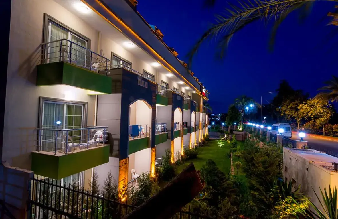 Property building in Rich Melissa Hotel Property building in Rich Melissa Hotel