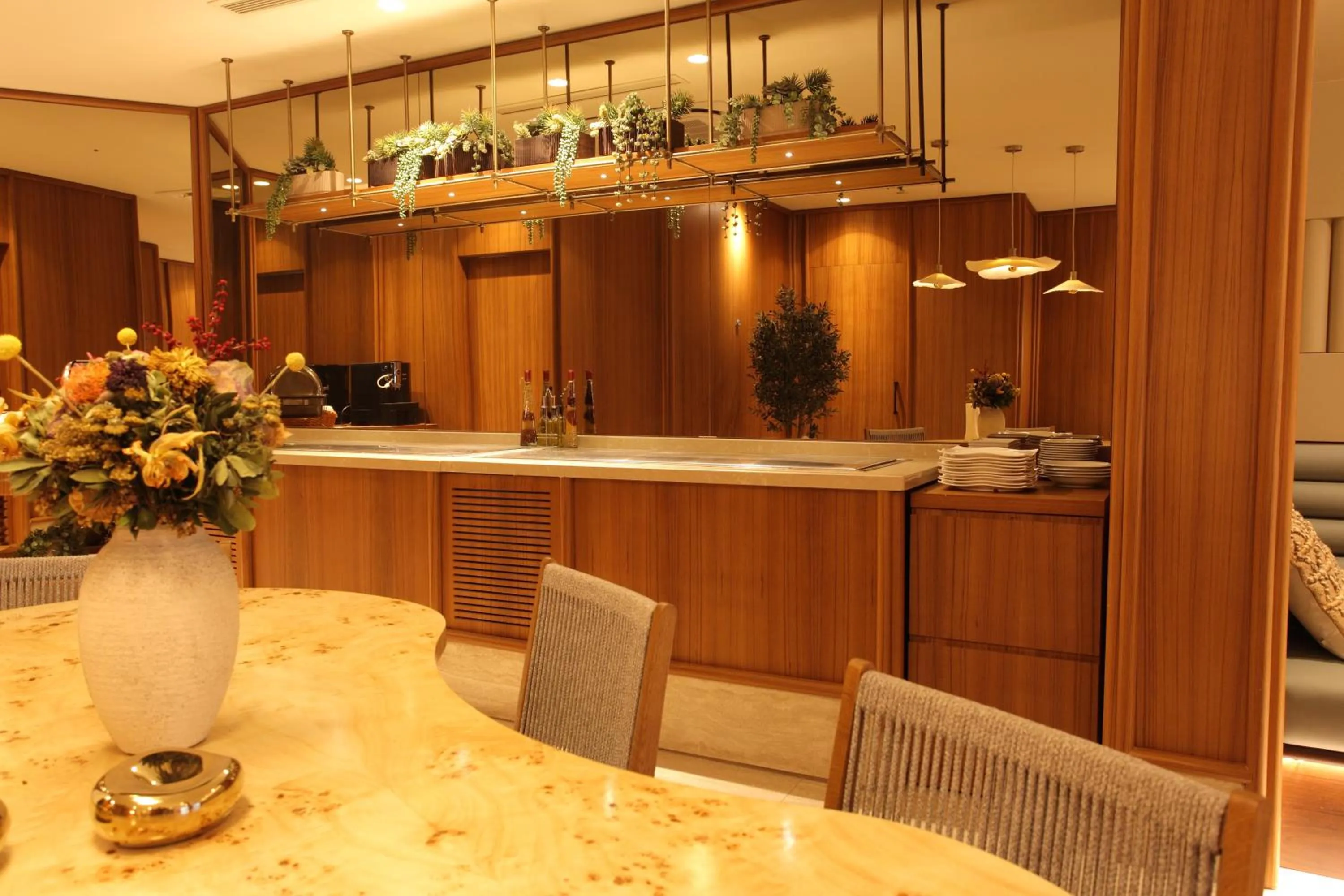 Dining area in Housez Suites & Apartments Special Class