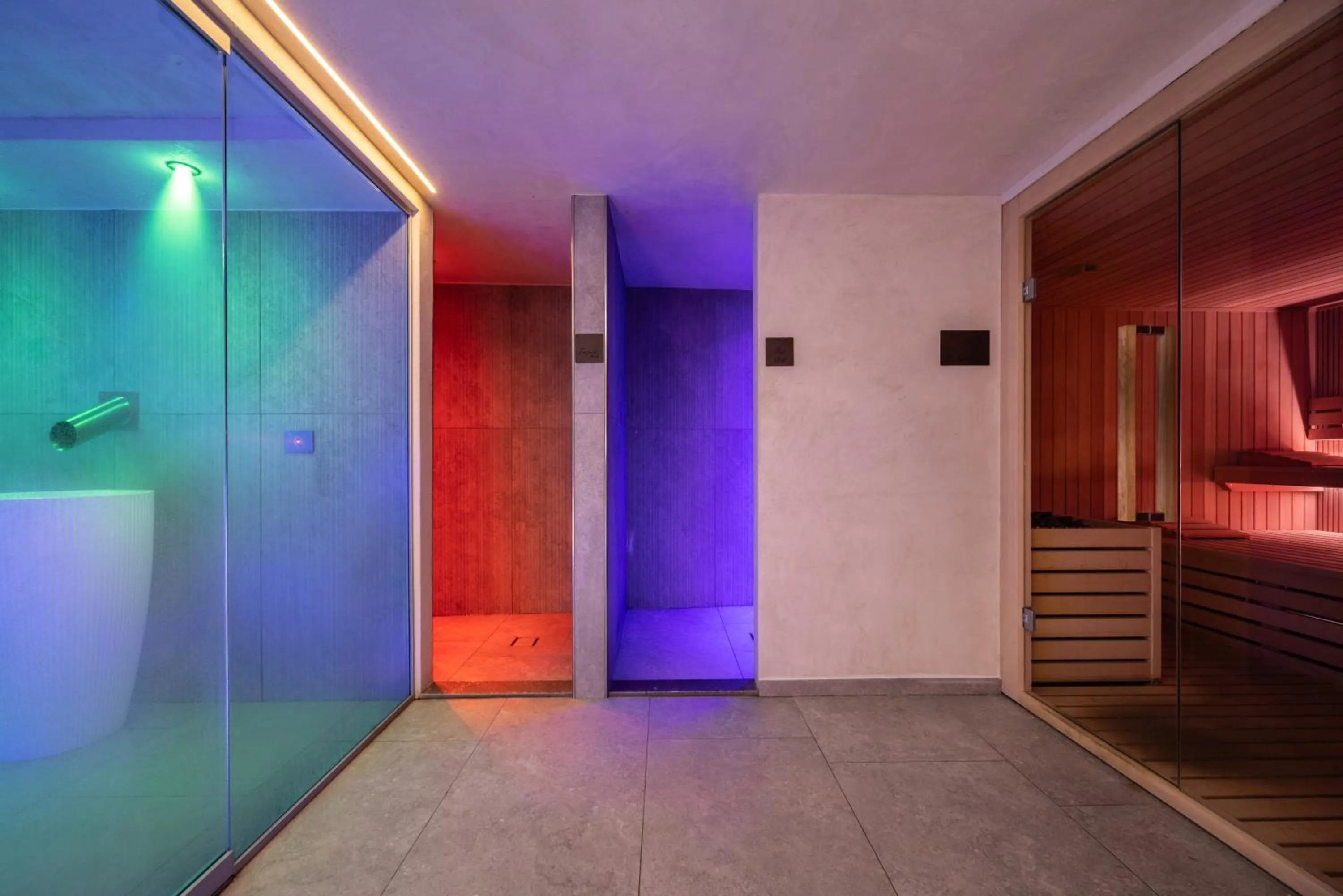 Spa and wellness centre/facilities in Sporthotel Romantic Plaza