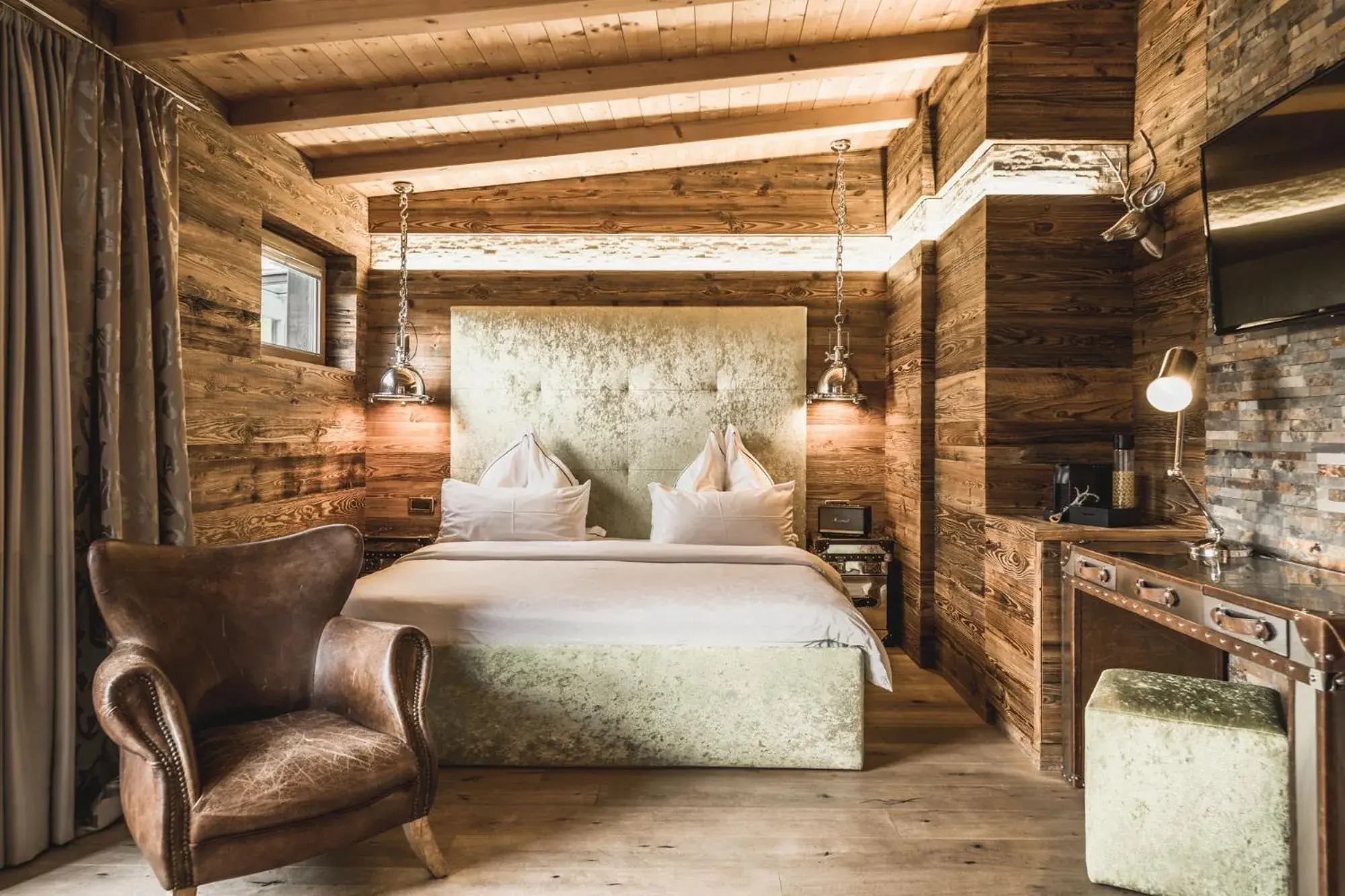 Junior Suite with Mountain View in Alpin Garden Luxury Maison & SPA - Adults Retreat Junior Suite with Mountain View in Alpin Garden Luxury Maison & SPA - Adults Retreat