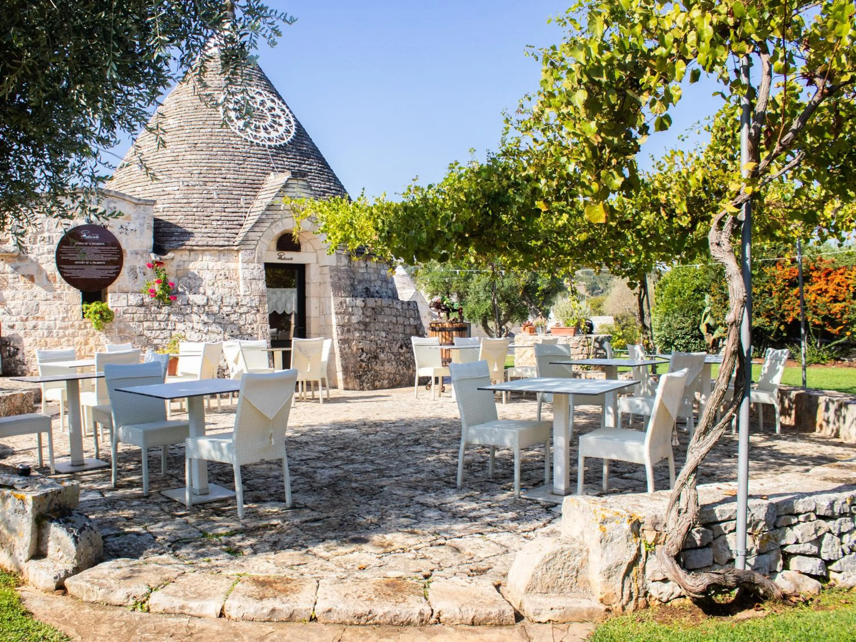 Property building in Il Palmento Hotel Relais