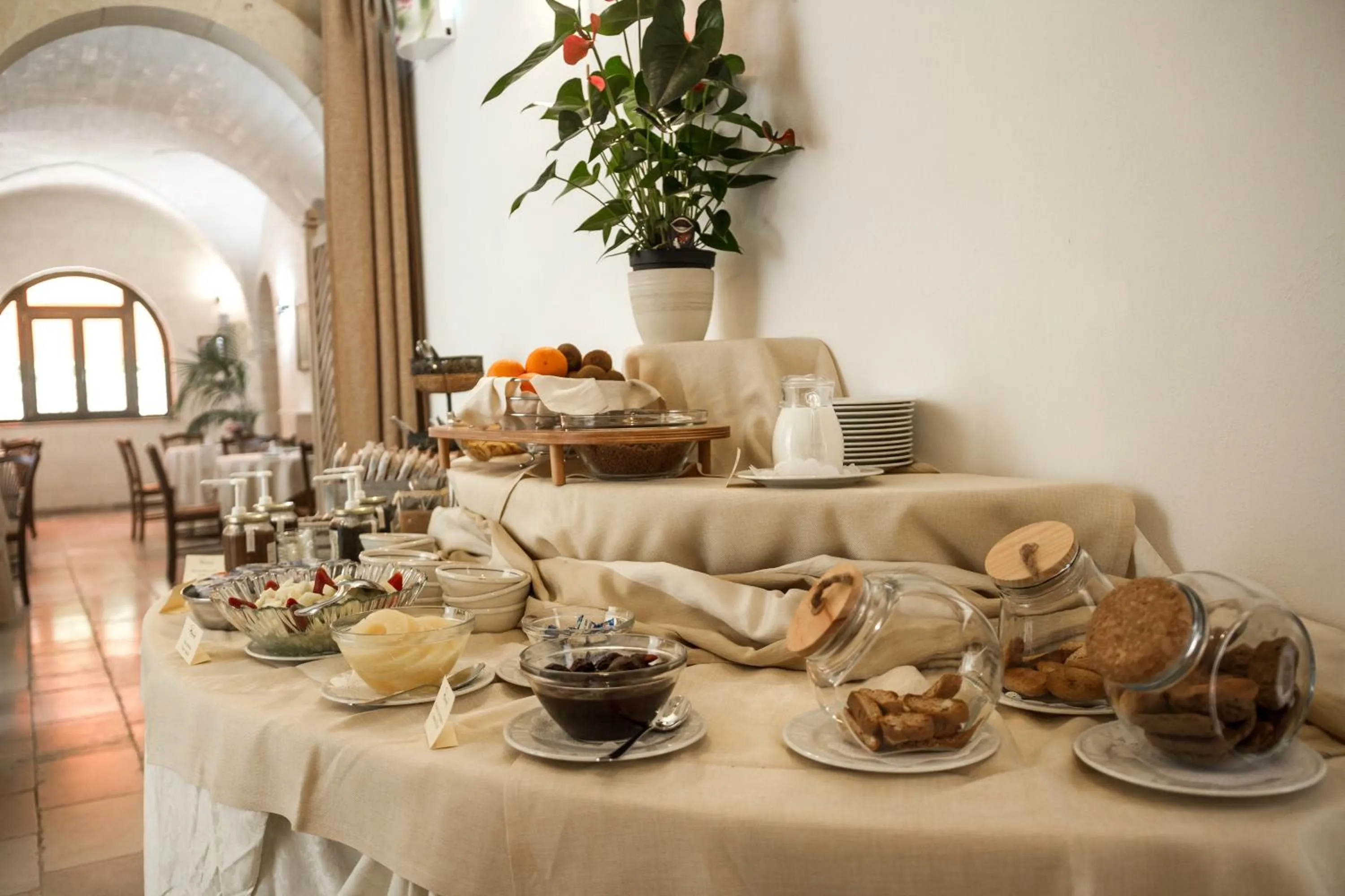 Buffet breakfast in Il Palmento Hotel Relais