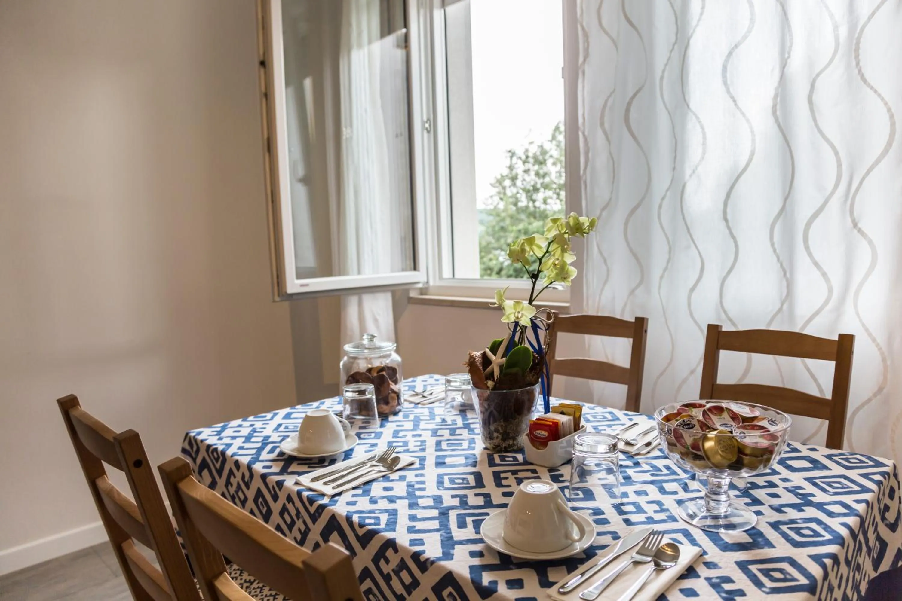 Coffee/tea facilities in B&B LA CORTE SANTA MARIA