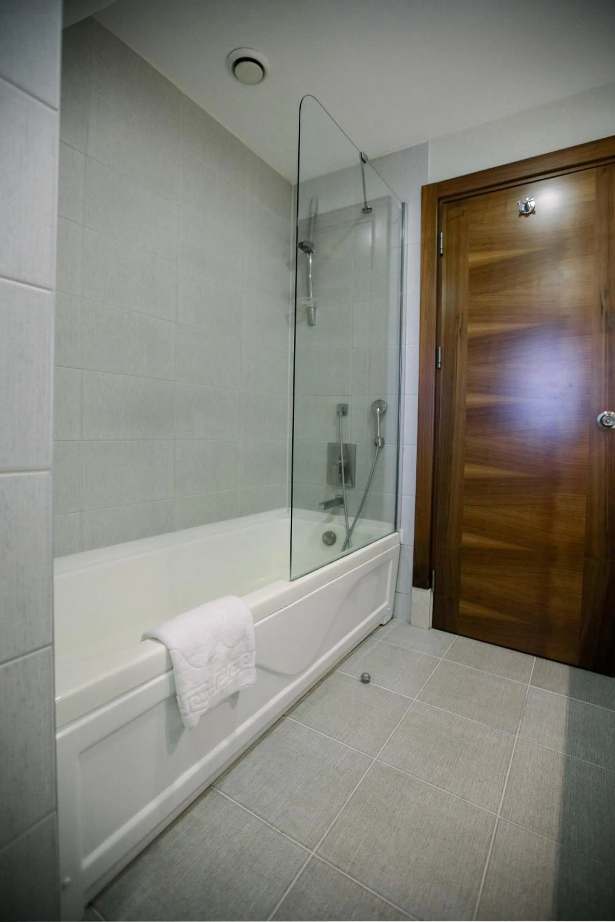 Shower in Baia Bursa Hotel