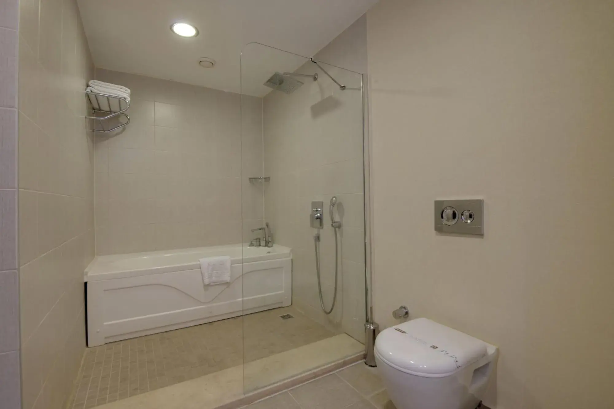 Executive Suite - single occupancy in Baia Bursa Hotel Executive Suite - single occupancy in Baia Bursa Hotel