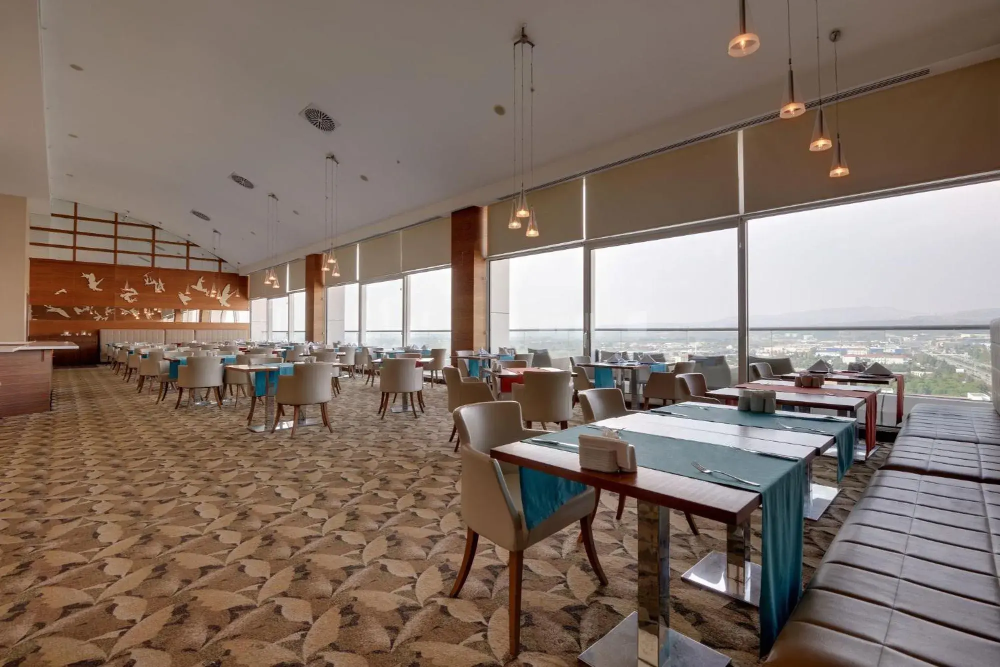 Restaurant/places to eat in Baia Bursa Hotel Restaurant/places to eat in Baia Bursa Hotel