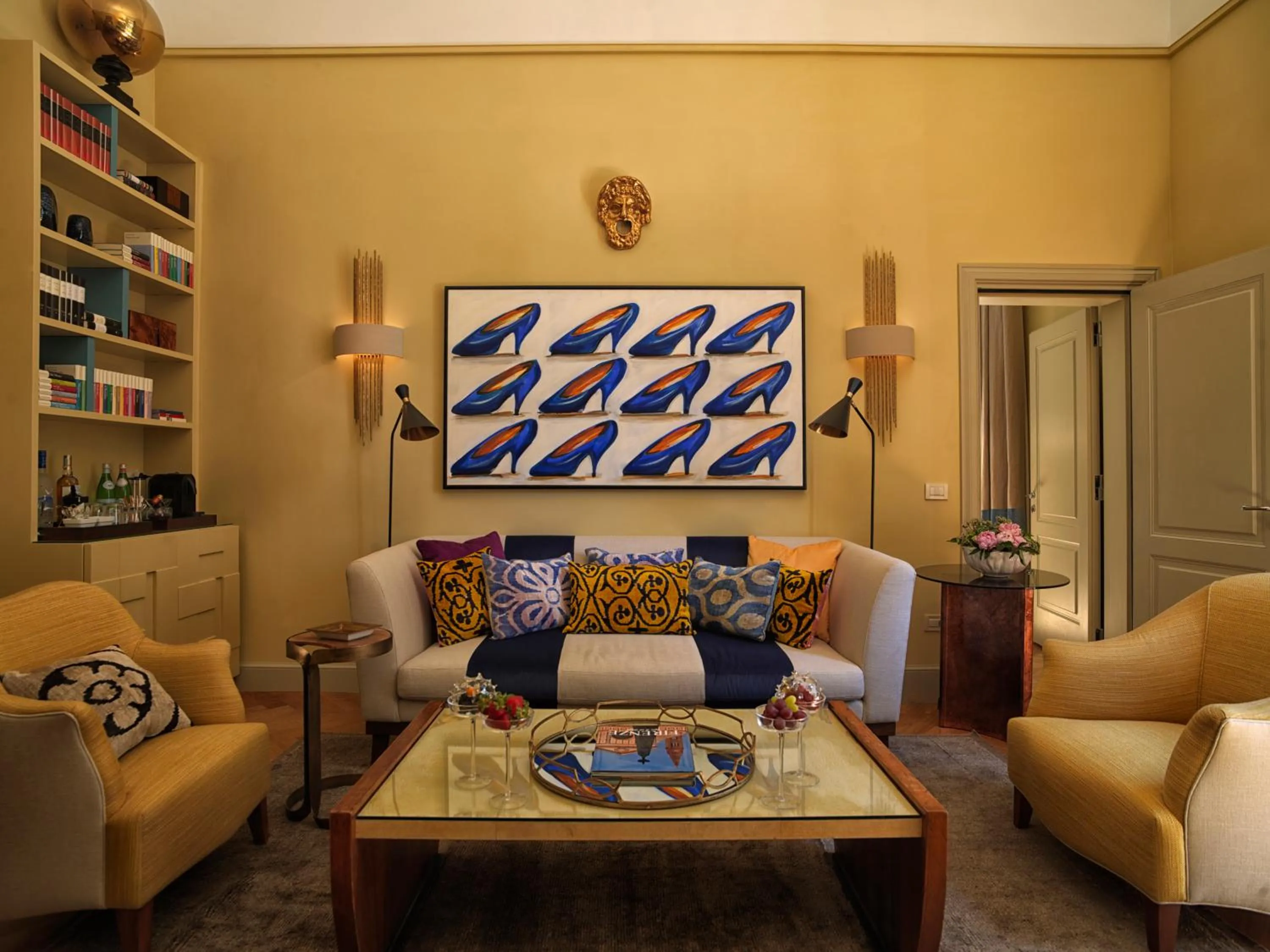 Living room in Rocco Forte Hotel Savoy