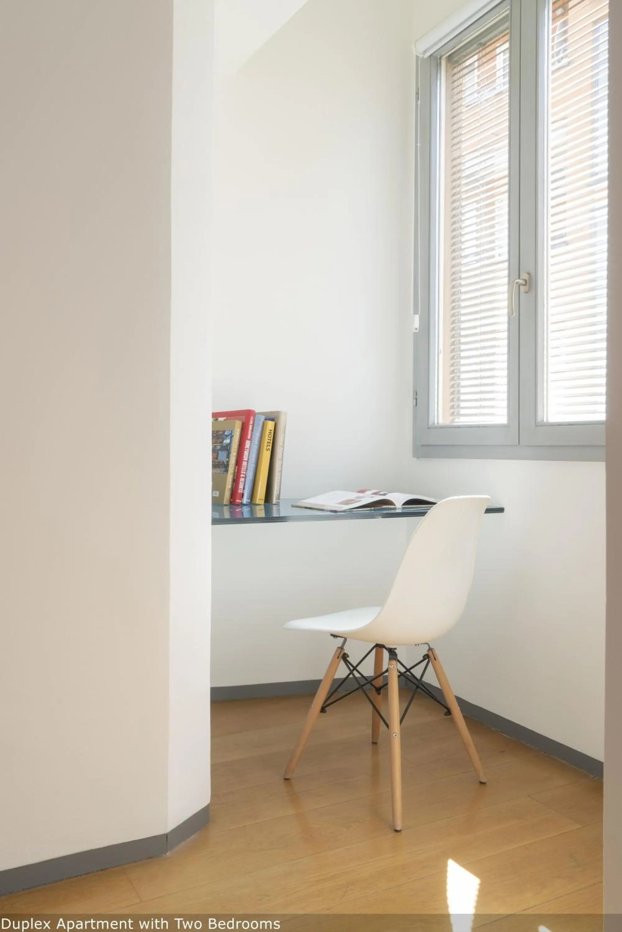 Decorative detail in Brera Apartments in San Fermo